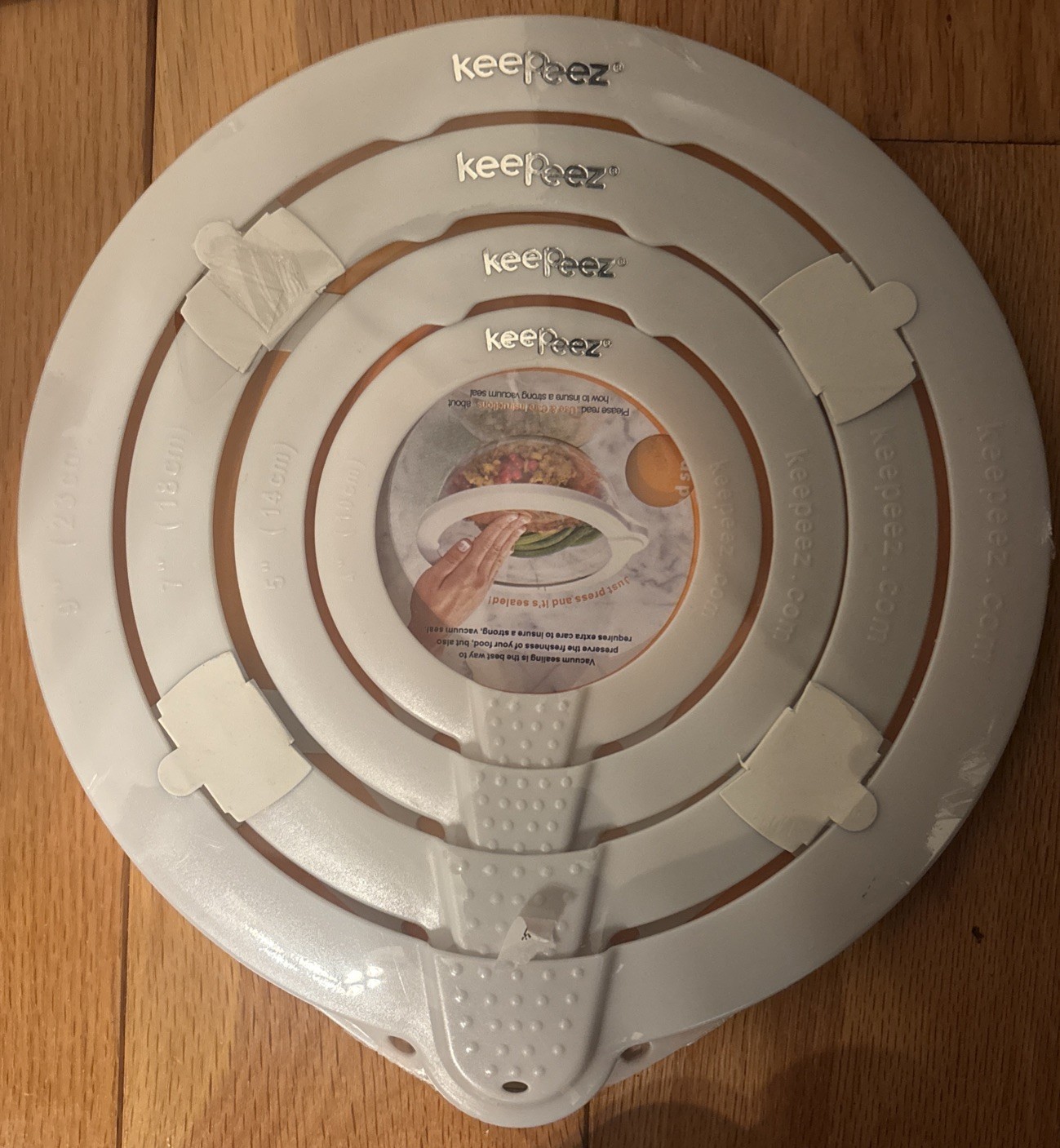 KeePeez REUSABLE VACUUM SEAL LIDS – BRAND NEW SEALED 4 PACK(4,5,7,9”)