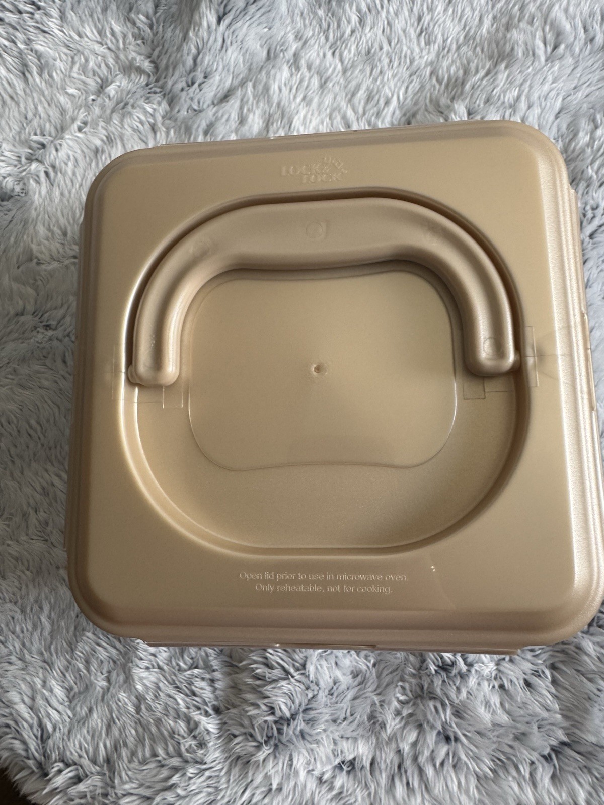 Lock n Lock 5 pc Square Nestable with Handle Lid GOLD Golden Sand NEW