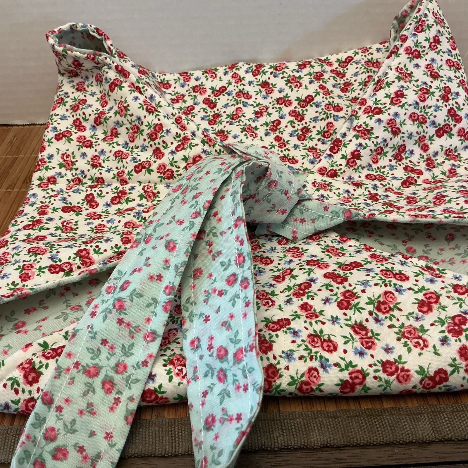 Handmade (rose) Casserole Carry Case For Square Casseroles/Cake Dishes Etc