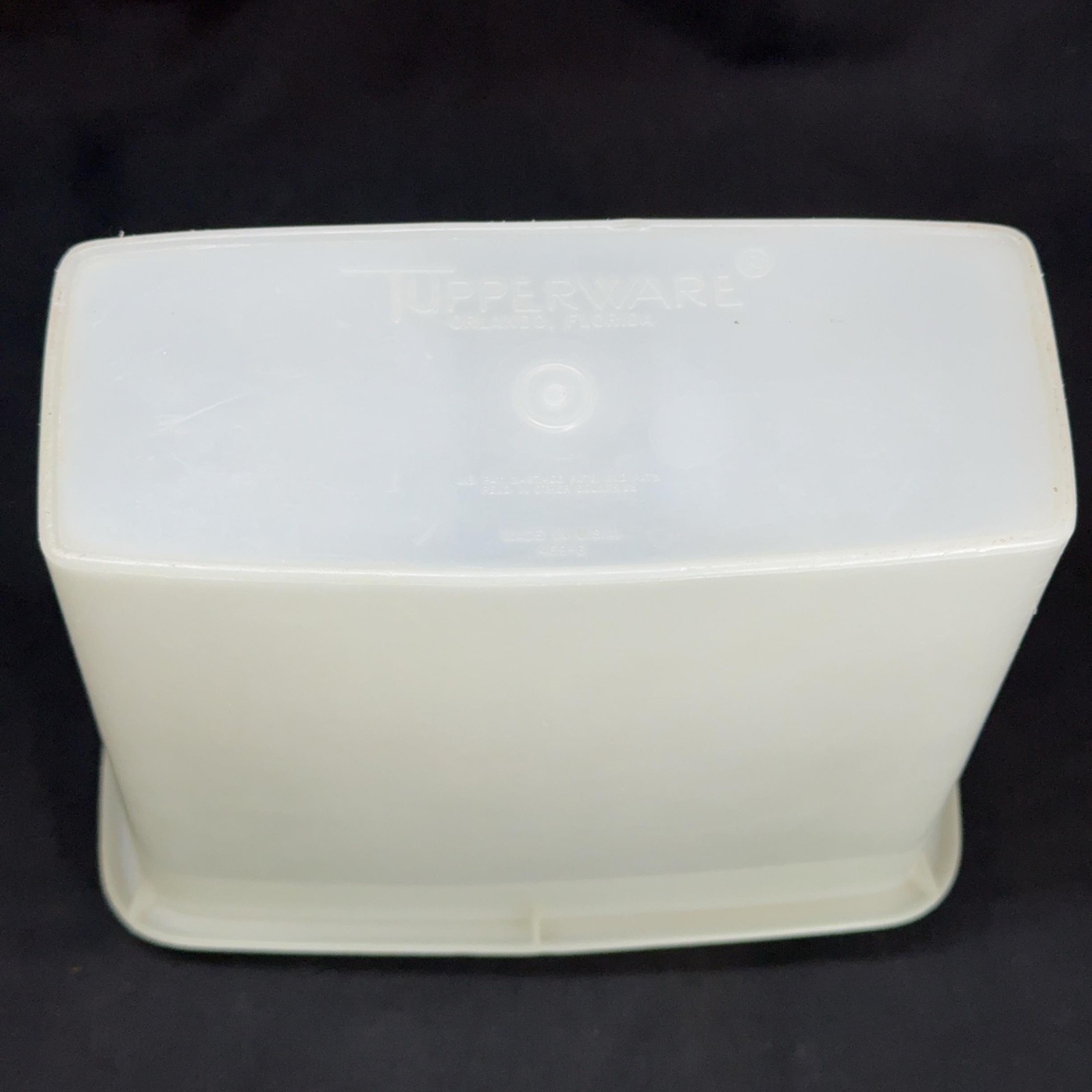Tupperware Cereal Keeper Container Flip-Top Pour Spout Clear Plastic Storage USA