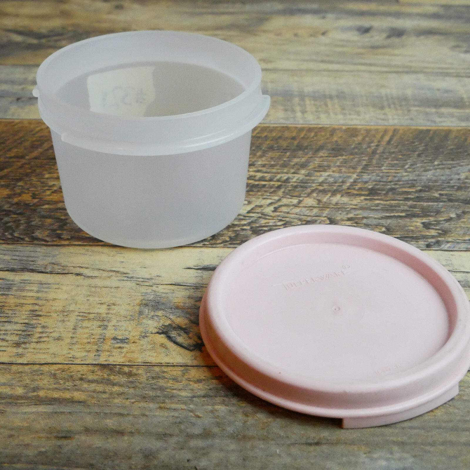 Tupperware 1605-30 Modular Mate 200ml 7oz Container W/ Pink Lid 1607-8