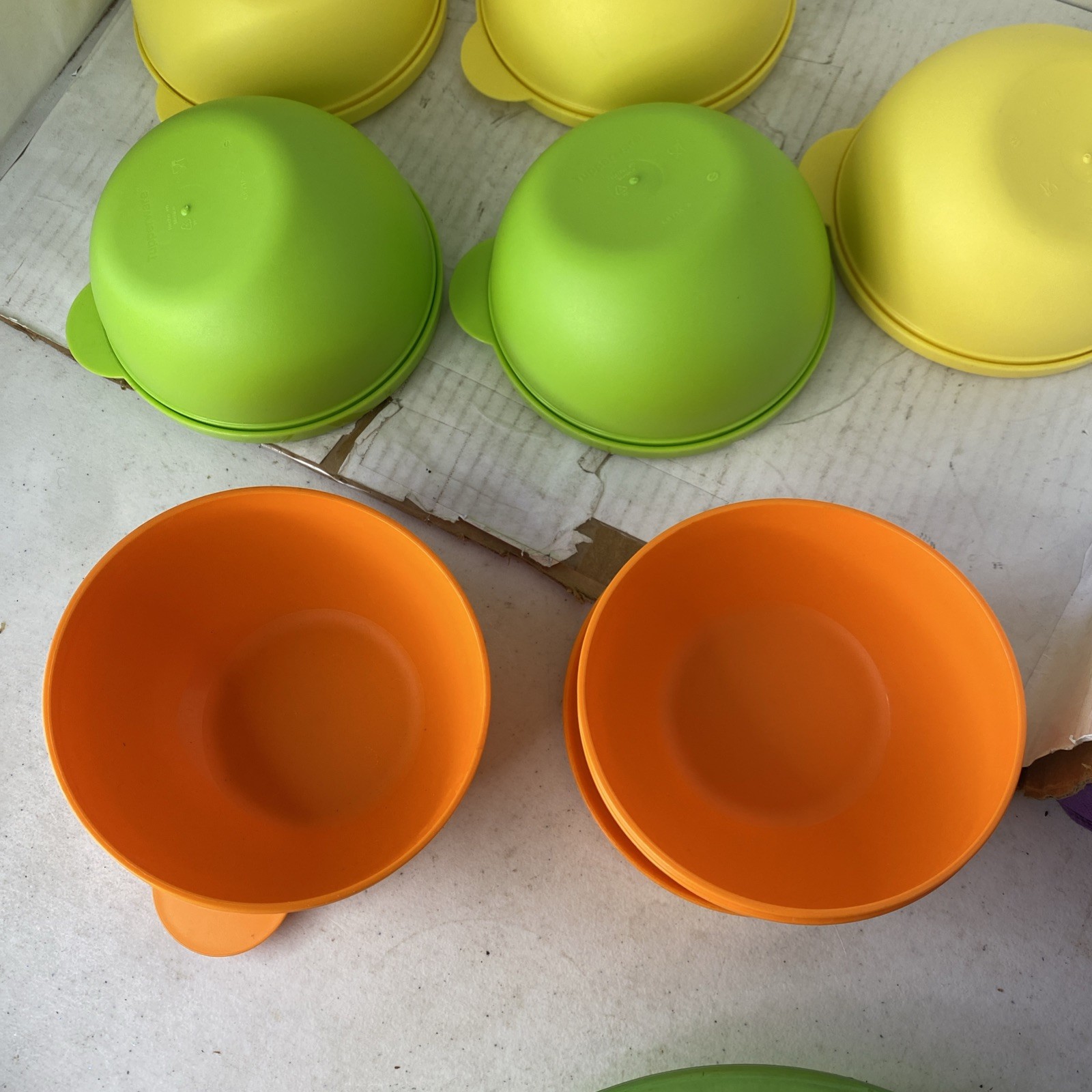 Set Of 7 Tupperware Citrus Keepers Bowls Green Yellow Orange w/ Lids 6871A 6872A