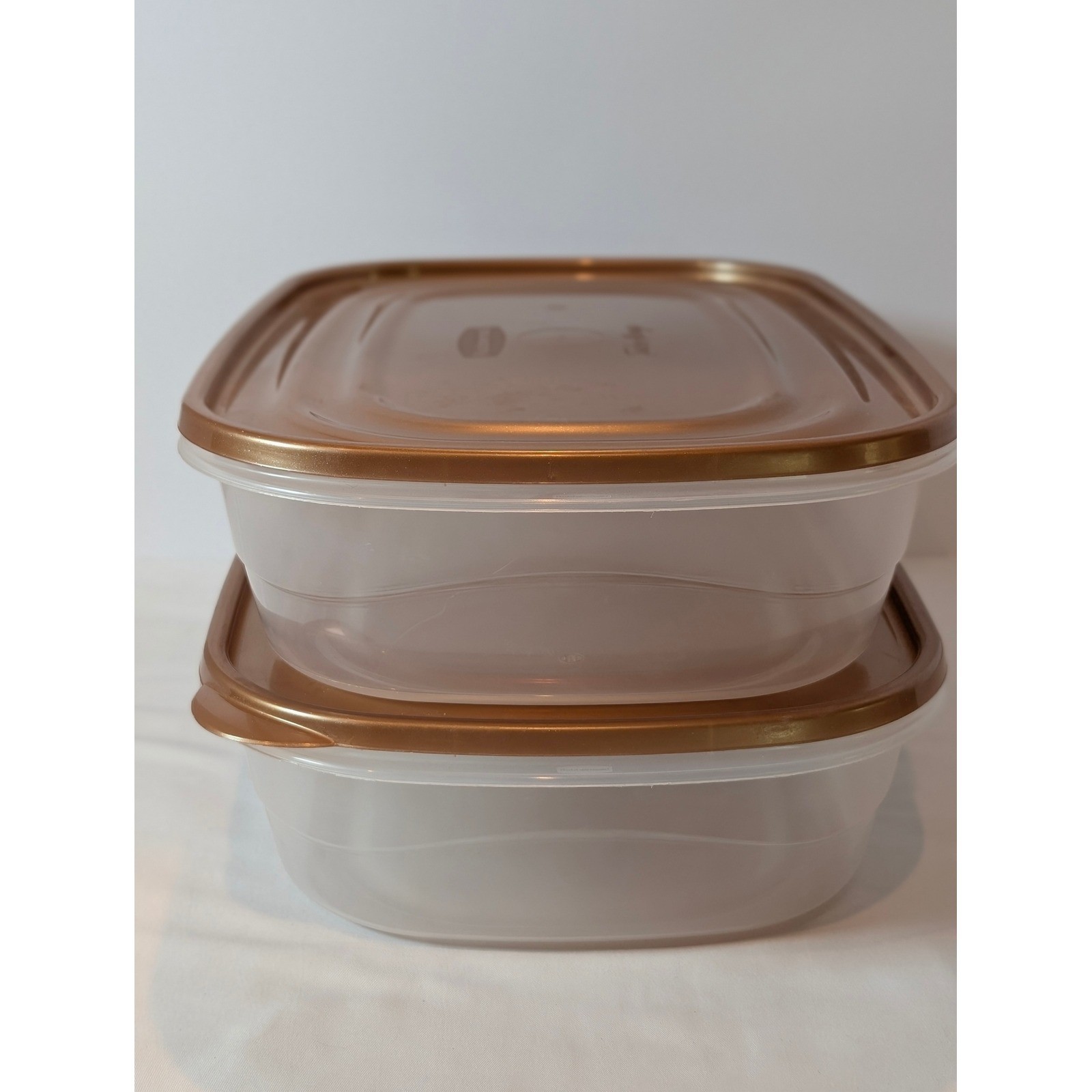 Rubbermaid TakeAlongs Rectangular Food Storage Containers Gold Lids 4.7 Cup 2pk
