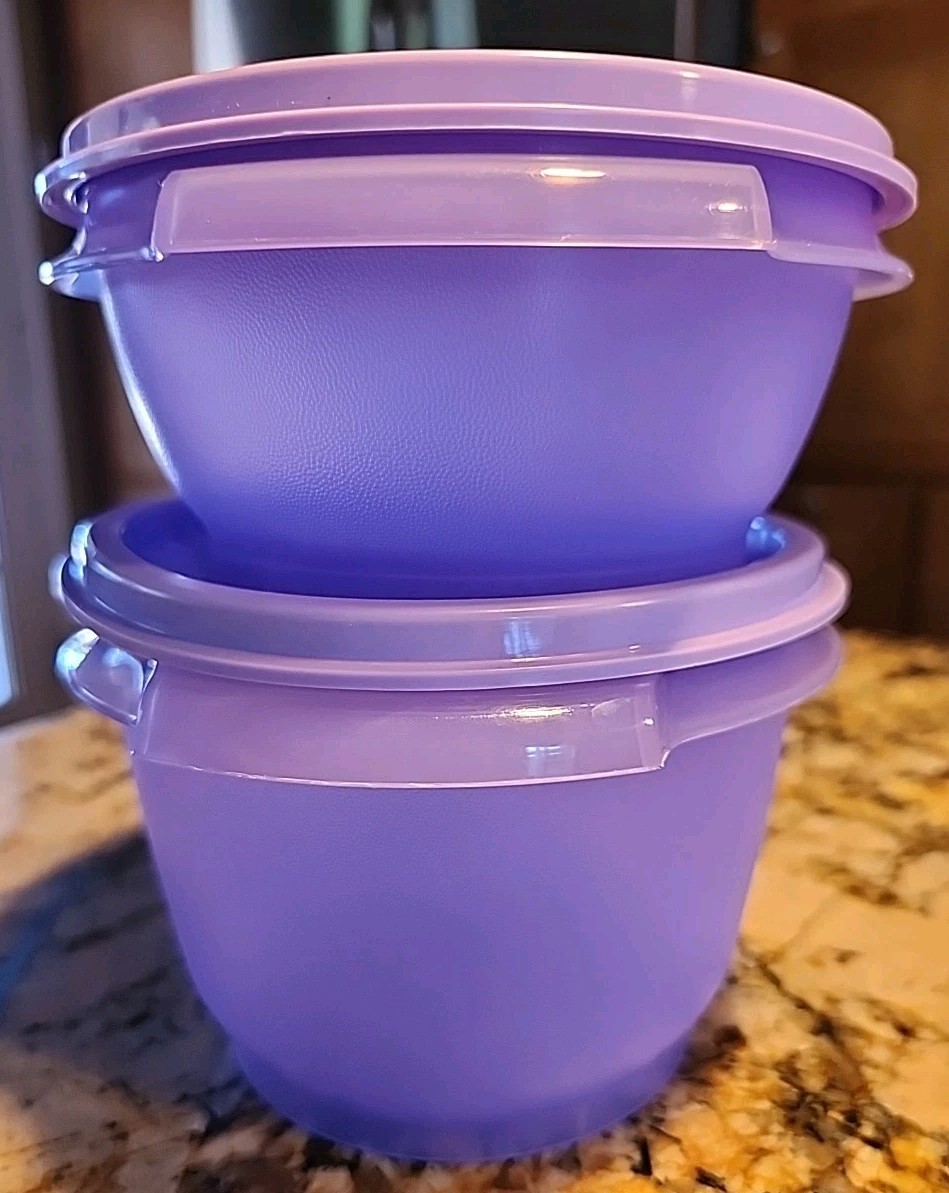 Tupperwear Bowls & Lids Purple Lavendar 2.5 Cup & 1.5 Cup Round Center Push Snap
