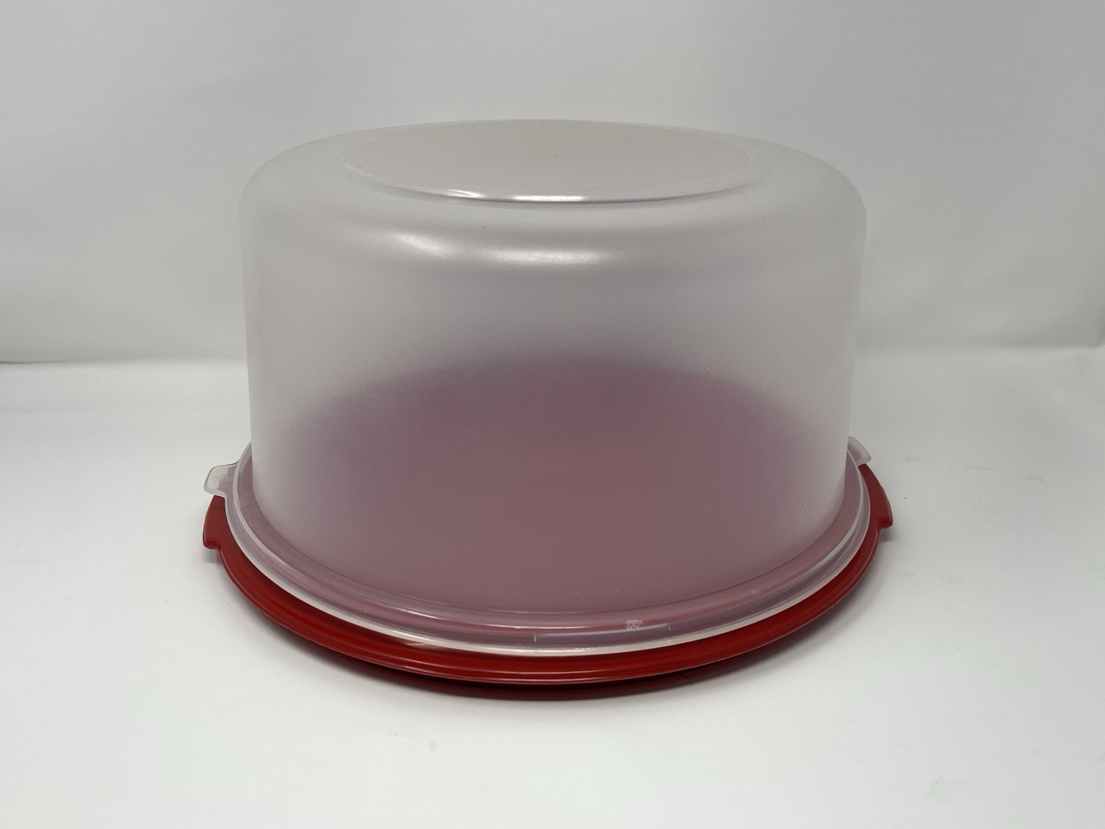 Vintage Rubbermaid Servin Saver Large Cake Carrier RED Base 13″ X 7″
