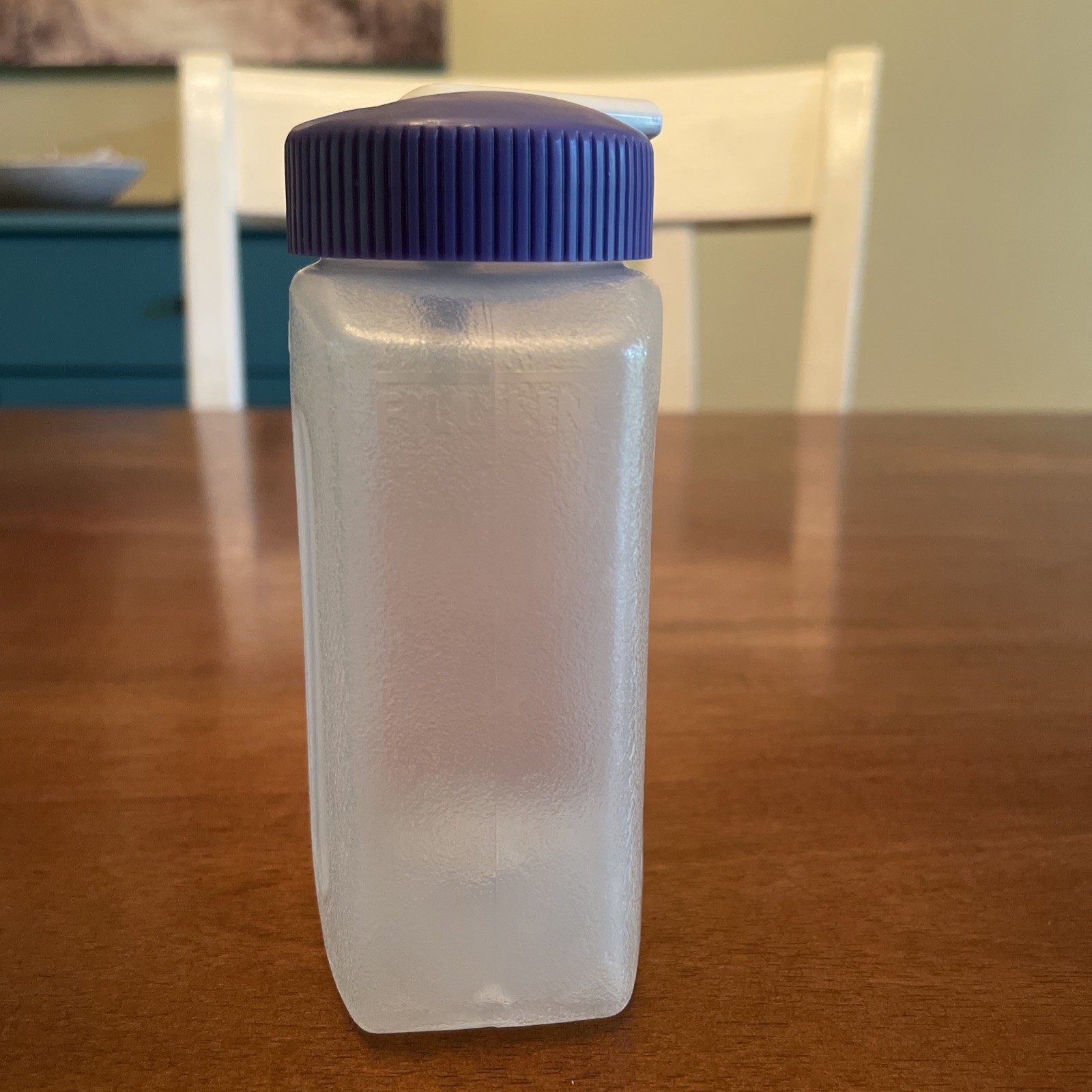 Rubbermaid Juice Box Reuseable 8’oz Drink Bottle Sip Lid NO STRAW