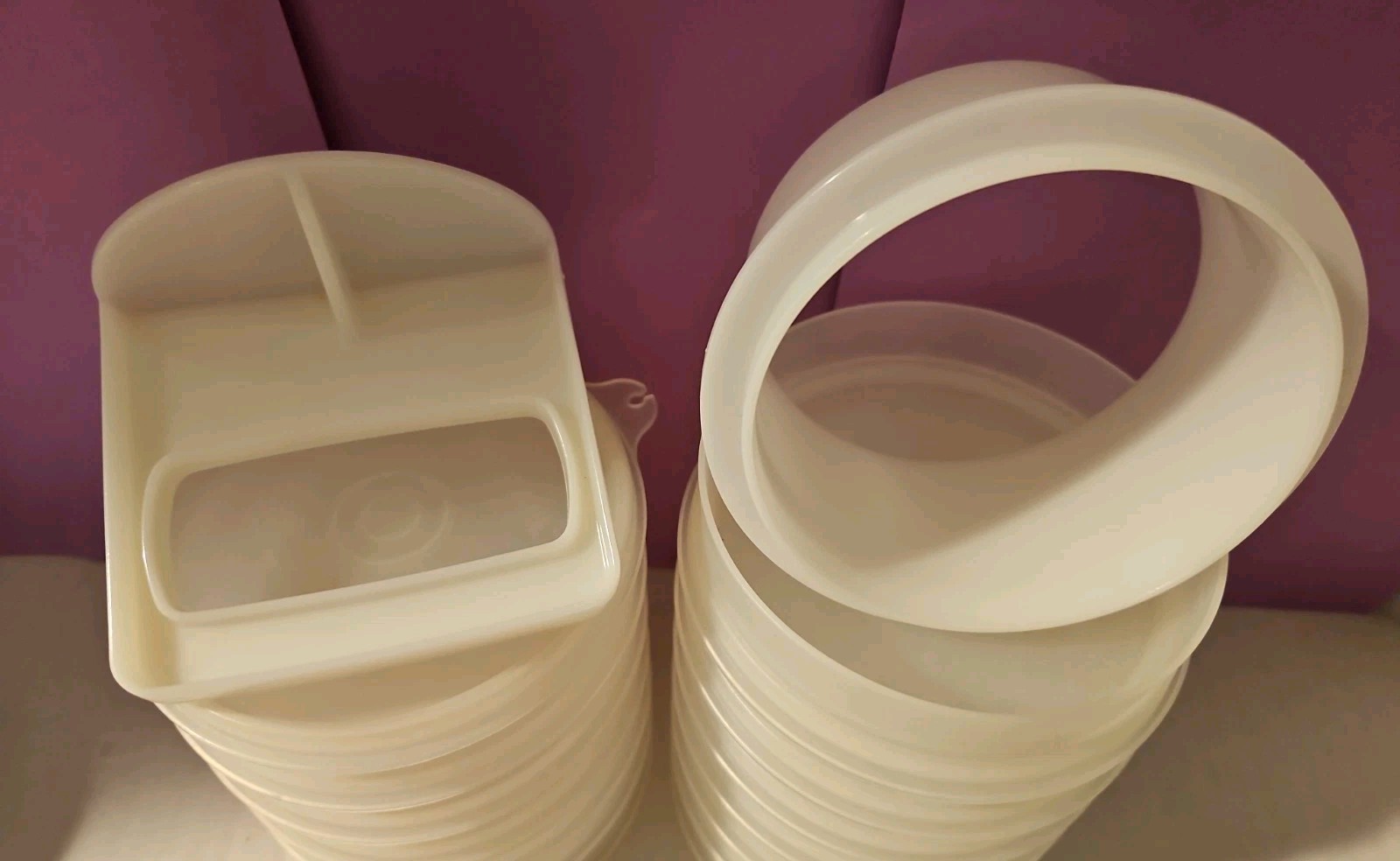 Vintage TUPPERWARE Burger Press Shape Ring 13 BURGER KEEPERS & Seal 884 883 882