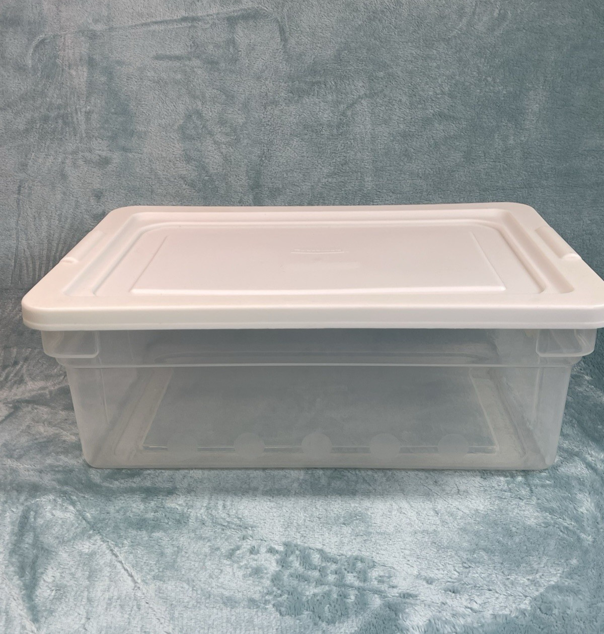 Vintage Rubbermaid 0135 Storage Box White Lid Clear 2220 USA 3 Gallon