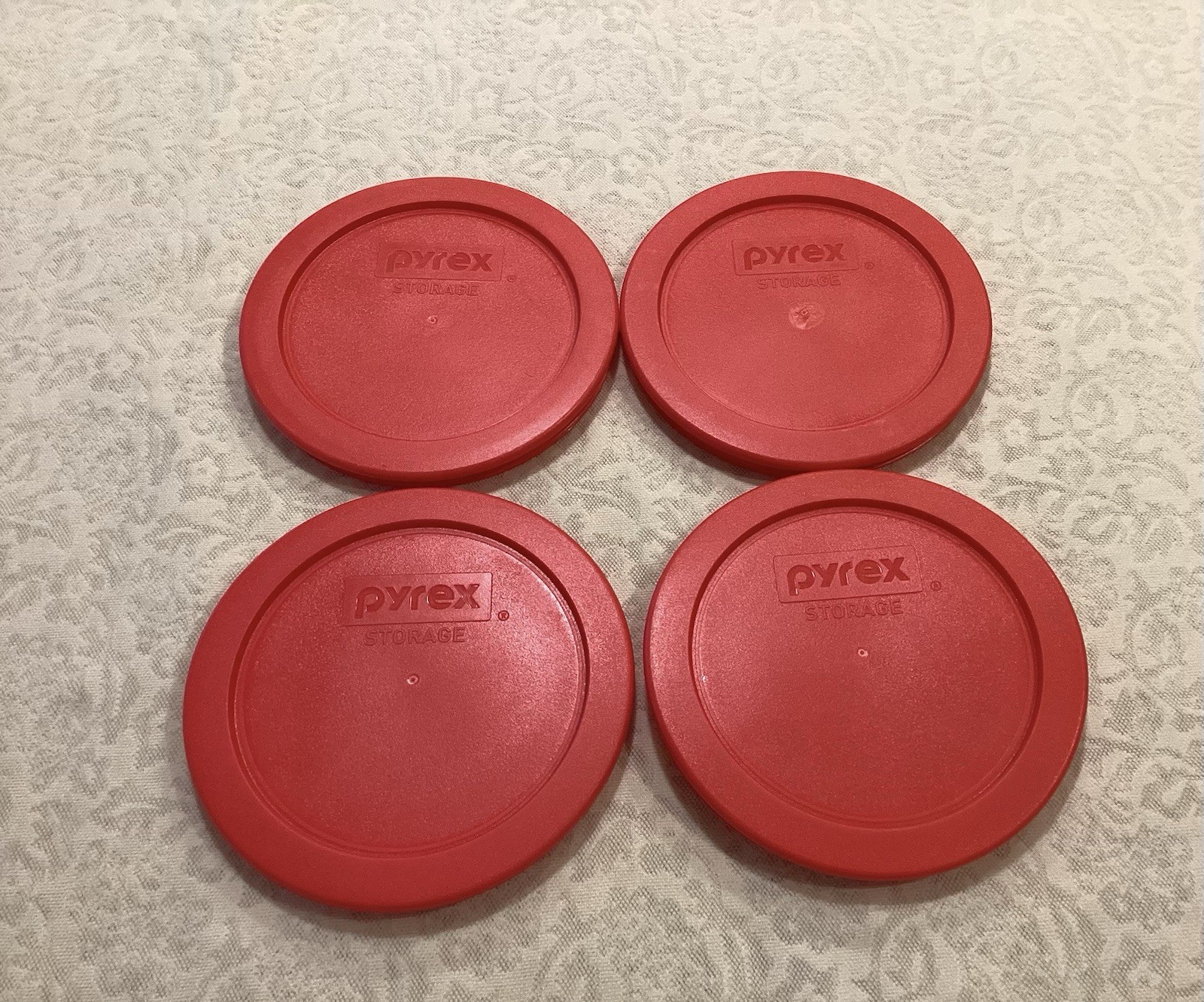 Lot Of 8 Pyrex Covers Red 7200 (4) 7402 (1) 7211 (1)Blue 7202 (1) Orange 323 (1)