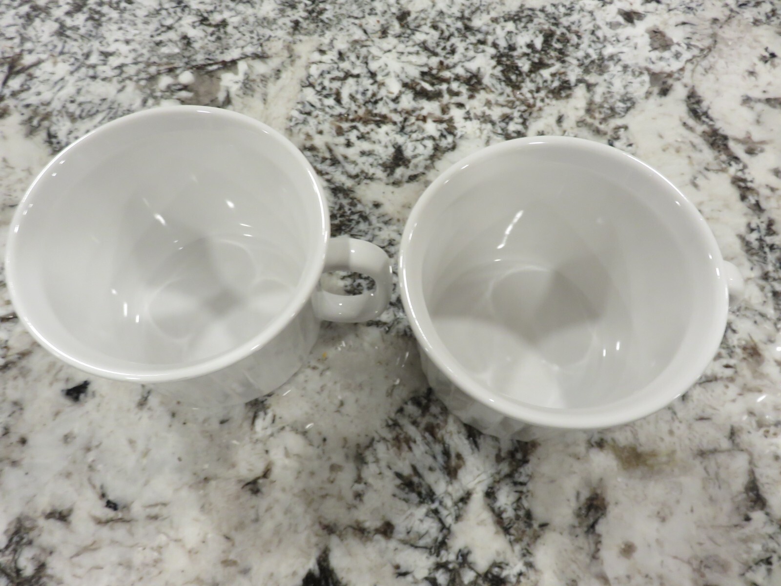 2 Corningware 20 oz French White Meal Mugs – NO Lids EUC