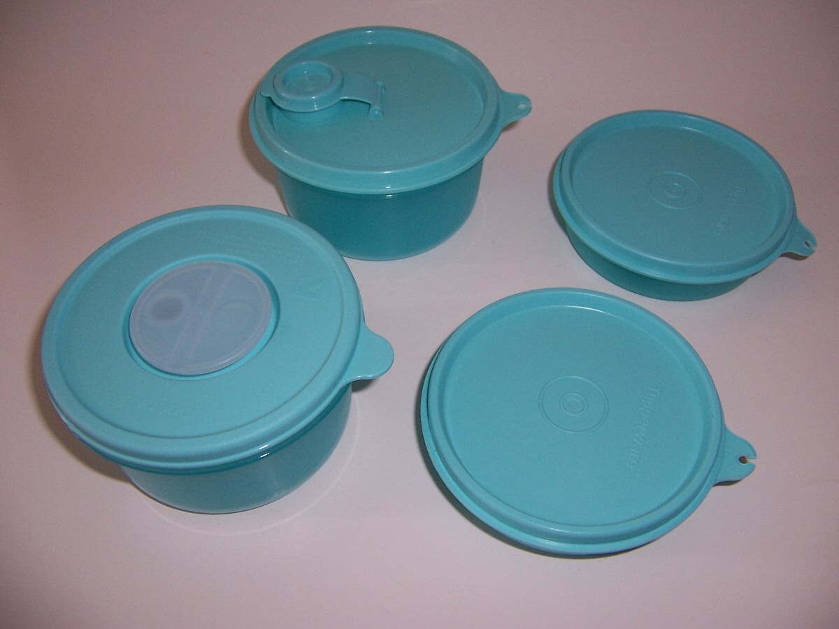 Tupperware Meal Solutions To Go Set Insulated Bag With 4 Microwave Safe Bowls