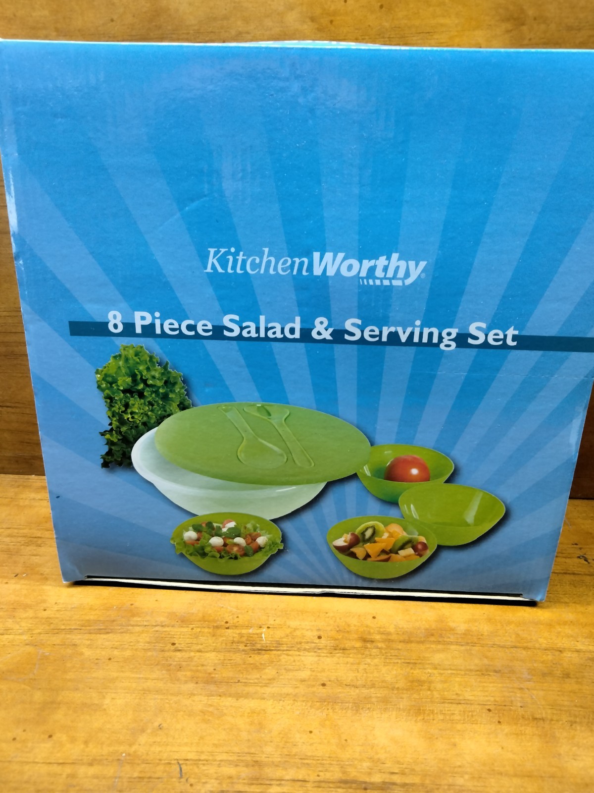 New Kitchen Worthy 8 Piece Salad and Serving Set
