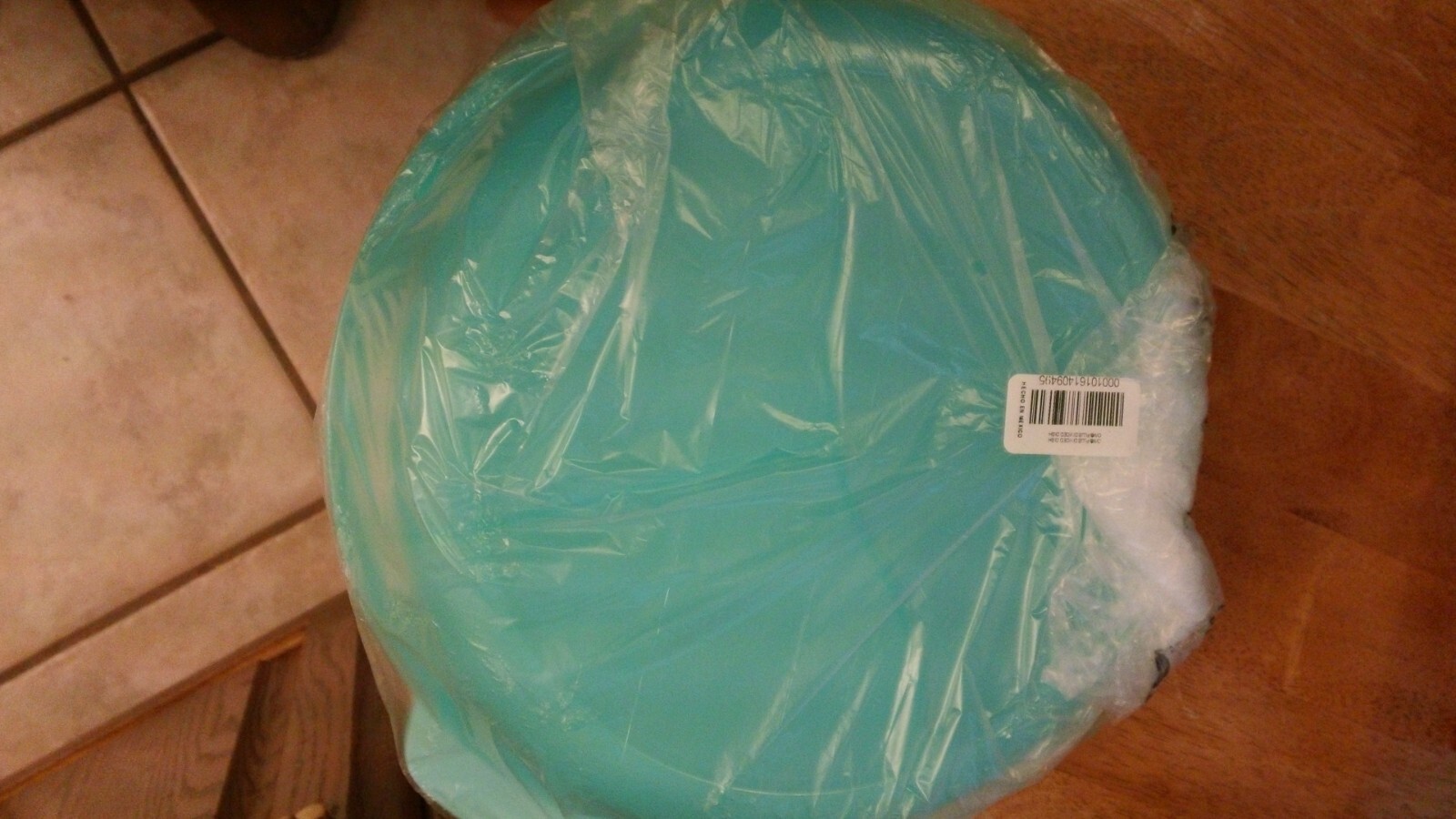 Tupperware Crystalwave Plus Divided Dish w/ Vent- Aruba-NIP