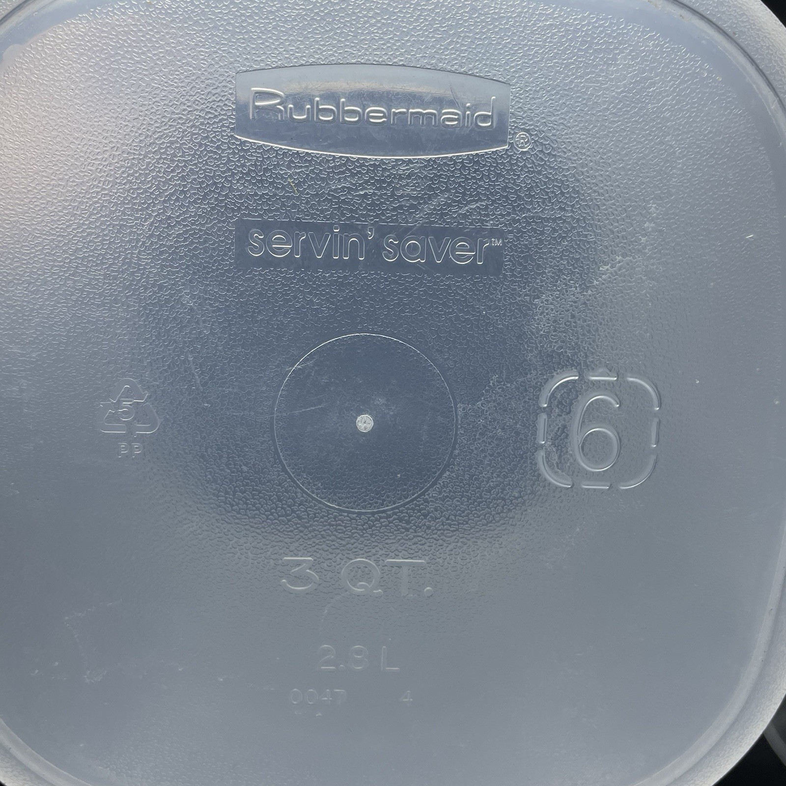 2 Vtg Rubbermaid Servin Saver Canisters Clear w Blue Lids #6 #8 3 Qts 1.8 Pts