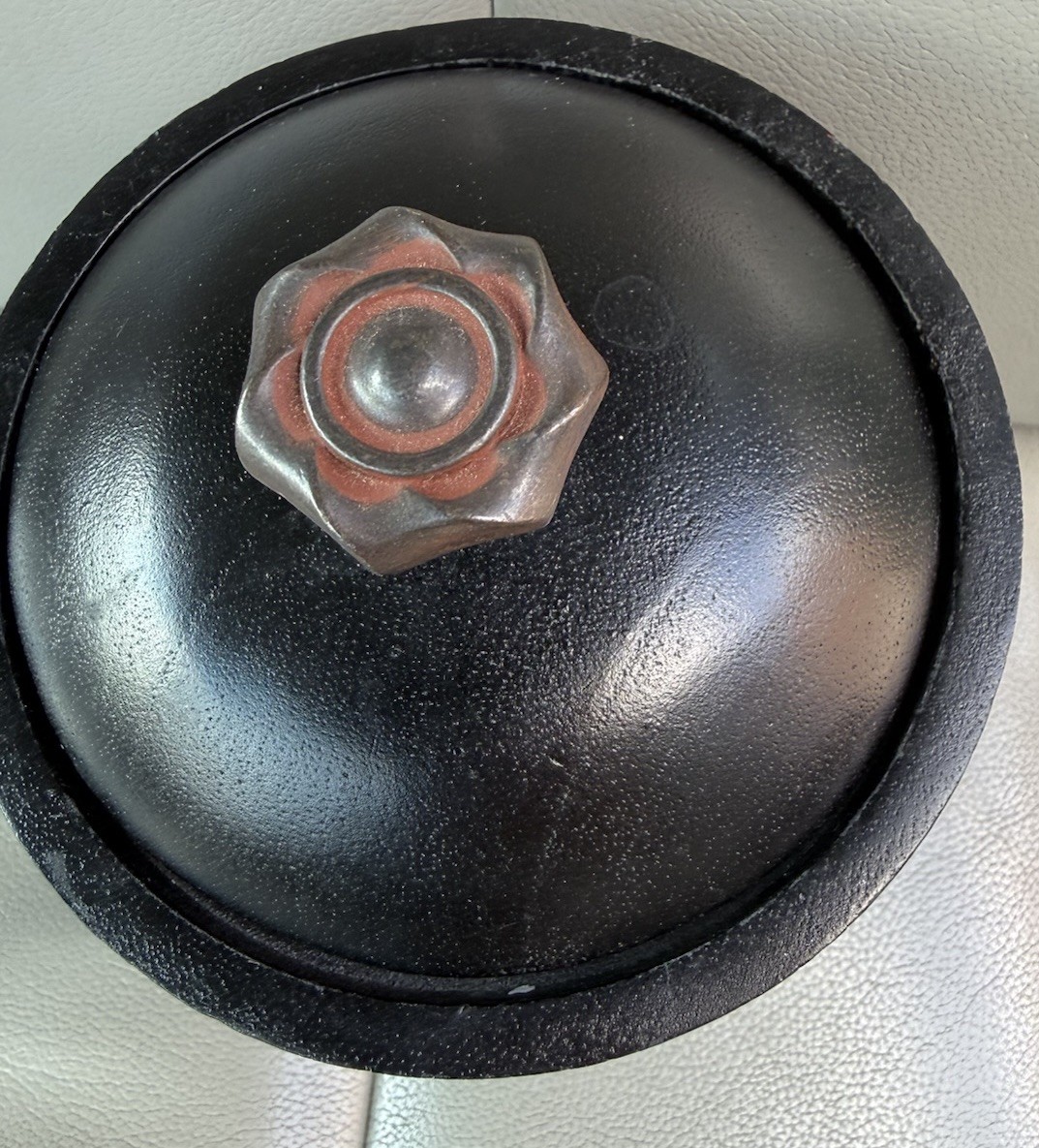 VTG 1960 decorative Wooden Container Distinctive Wz Coconut Shell Mozaic Band