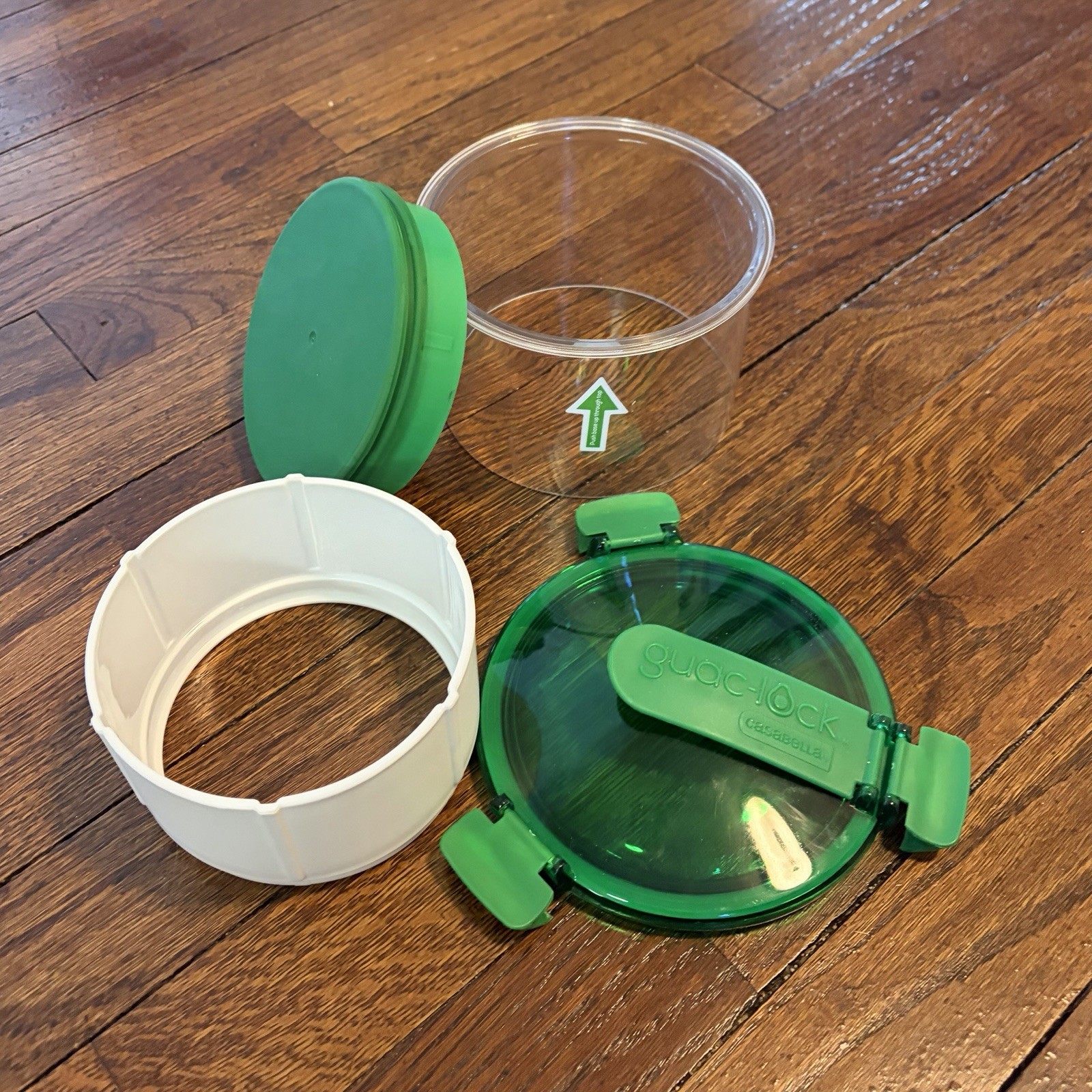 Casabella Guac-Lock Container in Green w/ White For Avocado Storage & Freshness