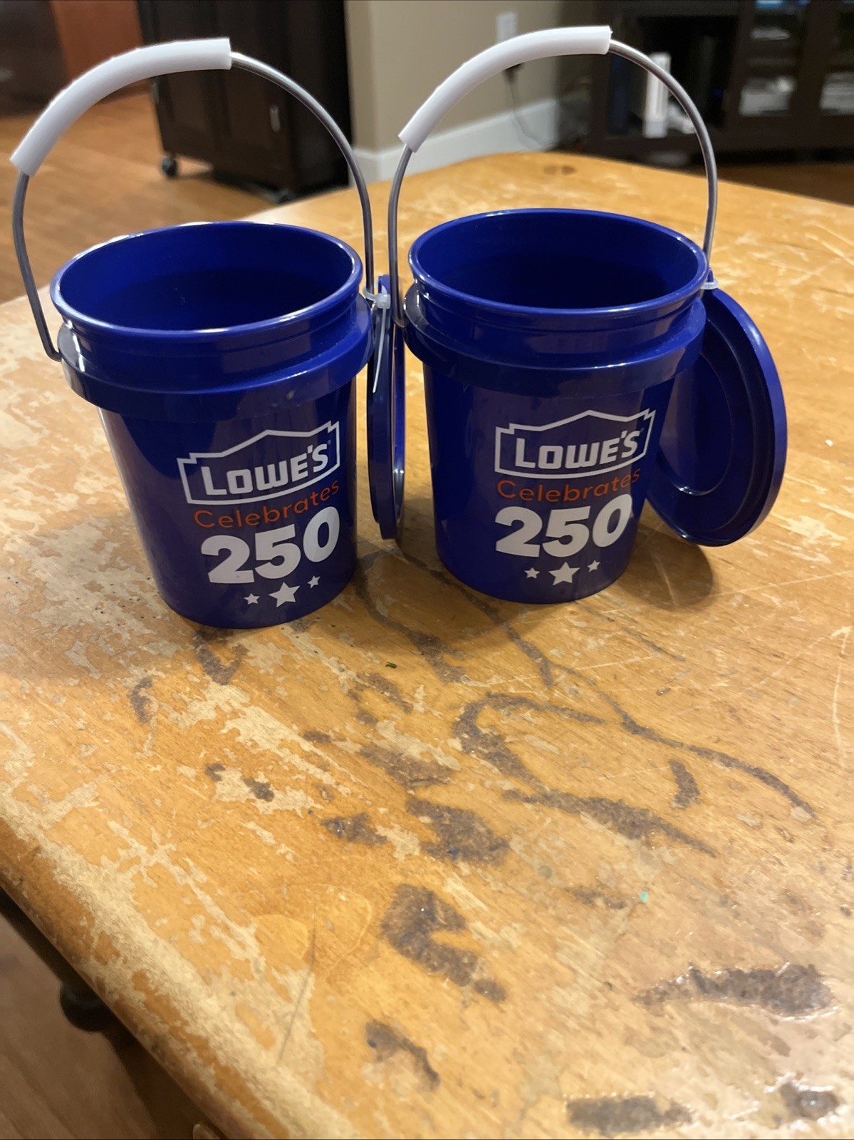 Lowe’s 250 Americana Blue Mini Bucket with Lid