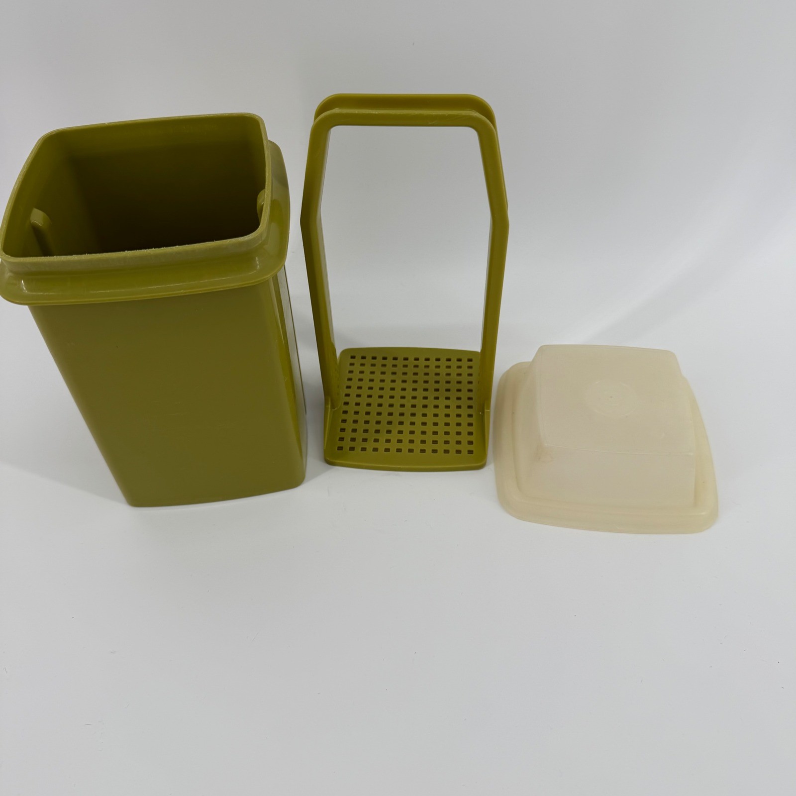 Vintage Tupperware Pickle Keeper Pick A Dill Olive Green 1330-10 Lid & Container