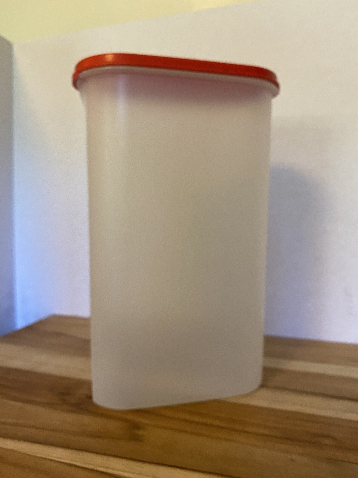 Tupperware Modular Mates Sheer Oval #5 with Red Top ~12 1/4 Cups ~ 1615/1616
