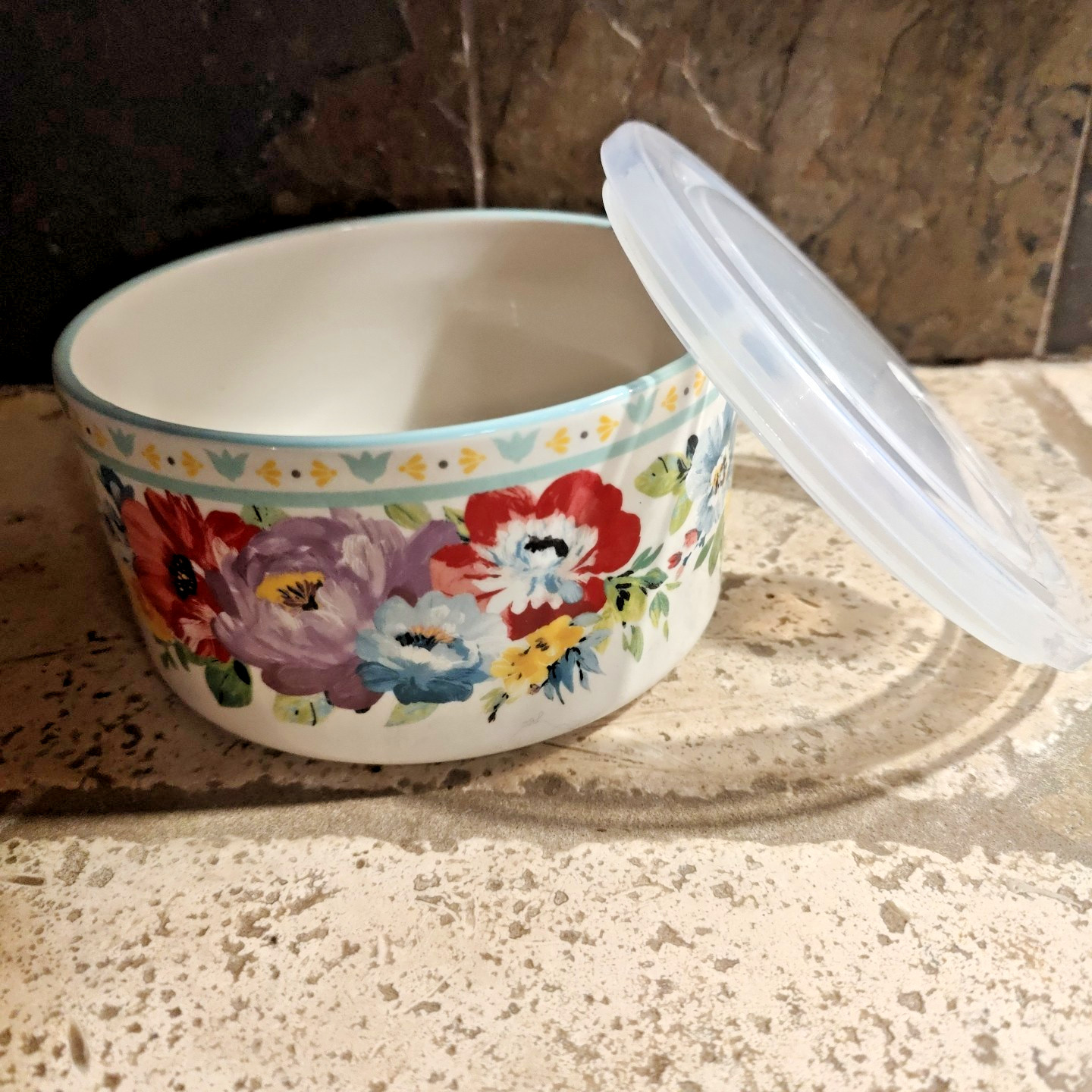 Pioneer Woman Stoneware Food Storage Container Sweet Romance with Steam Lid