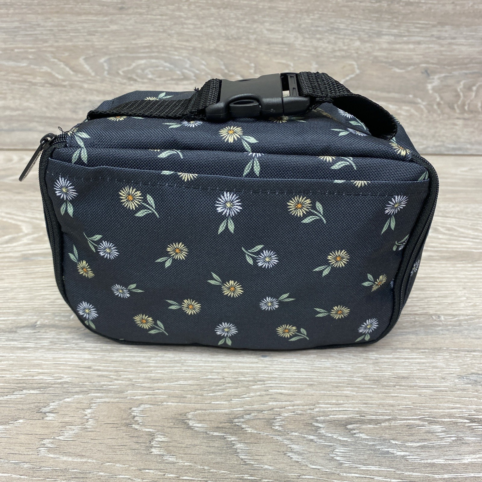 Thirty One All Go To Snack Box DITZY DAISY Black Floral Clip On Insulated Bag