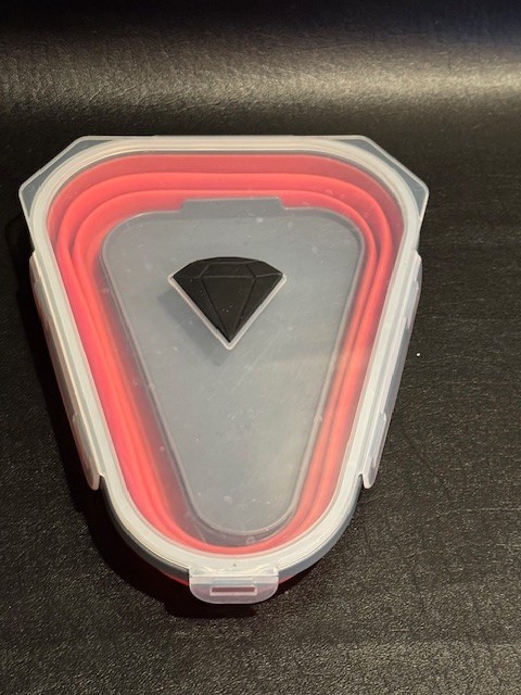 Pizza Pack Silicone Pizza Slice Storage Container Collapsible w/Trays Red