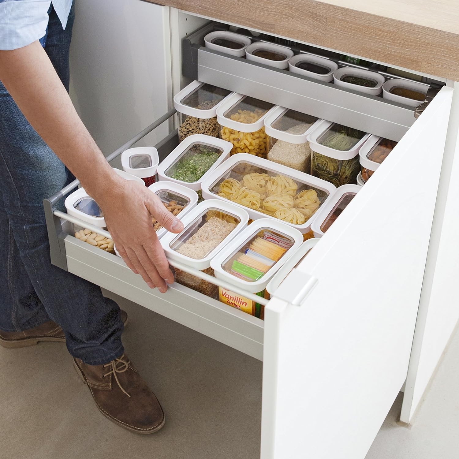 Emsa 513557 Optima rectangular dry goods storage container with lid, 1.0 litre,