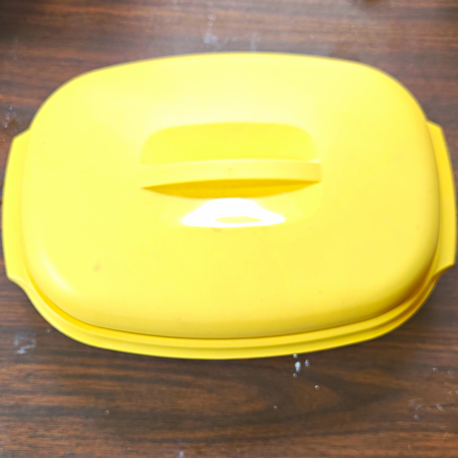 Tupperware Yellow/White Rectangular Container Set 4pc Snap Lid Insert 1273-5