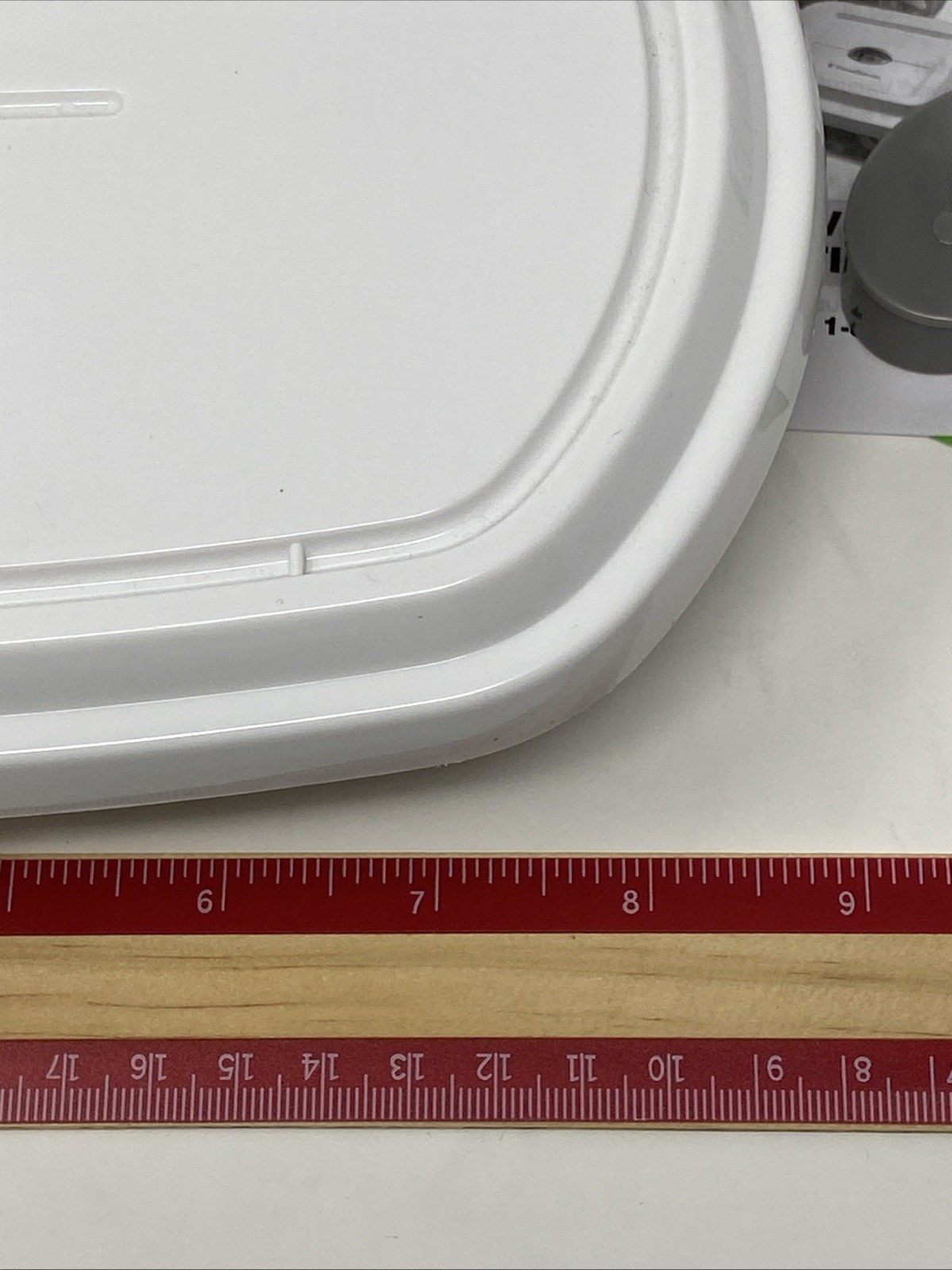Food Saver Vacuum Sealed Lunch/ Meal Containers 2 pc With Adapter & Instructions