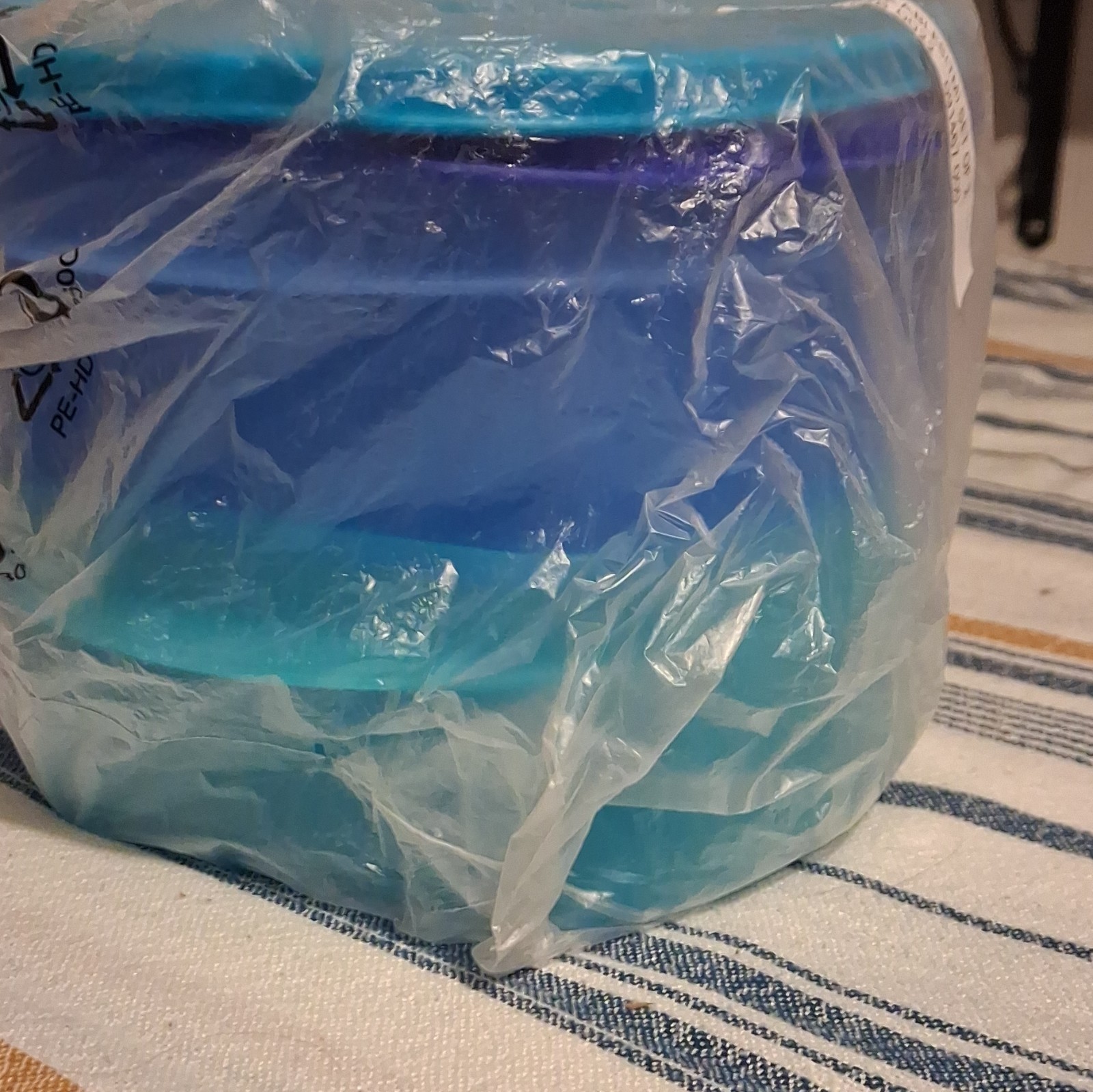 Tupperware Fridge Stackables 2pc Round Plastic Set, Blue/Purple, 37 oz