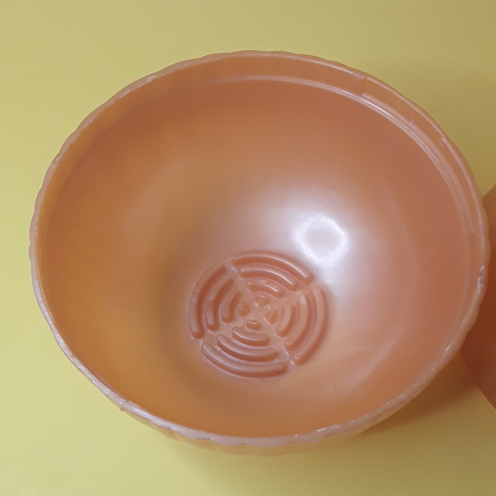 Hutzler Brand Sliced or Partial Onion Keeper Item# 59 Eliminates frig onion odor