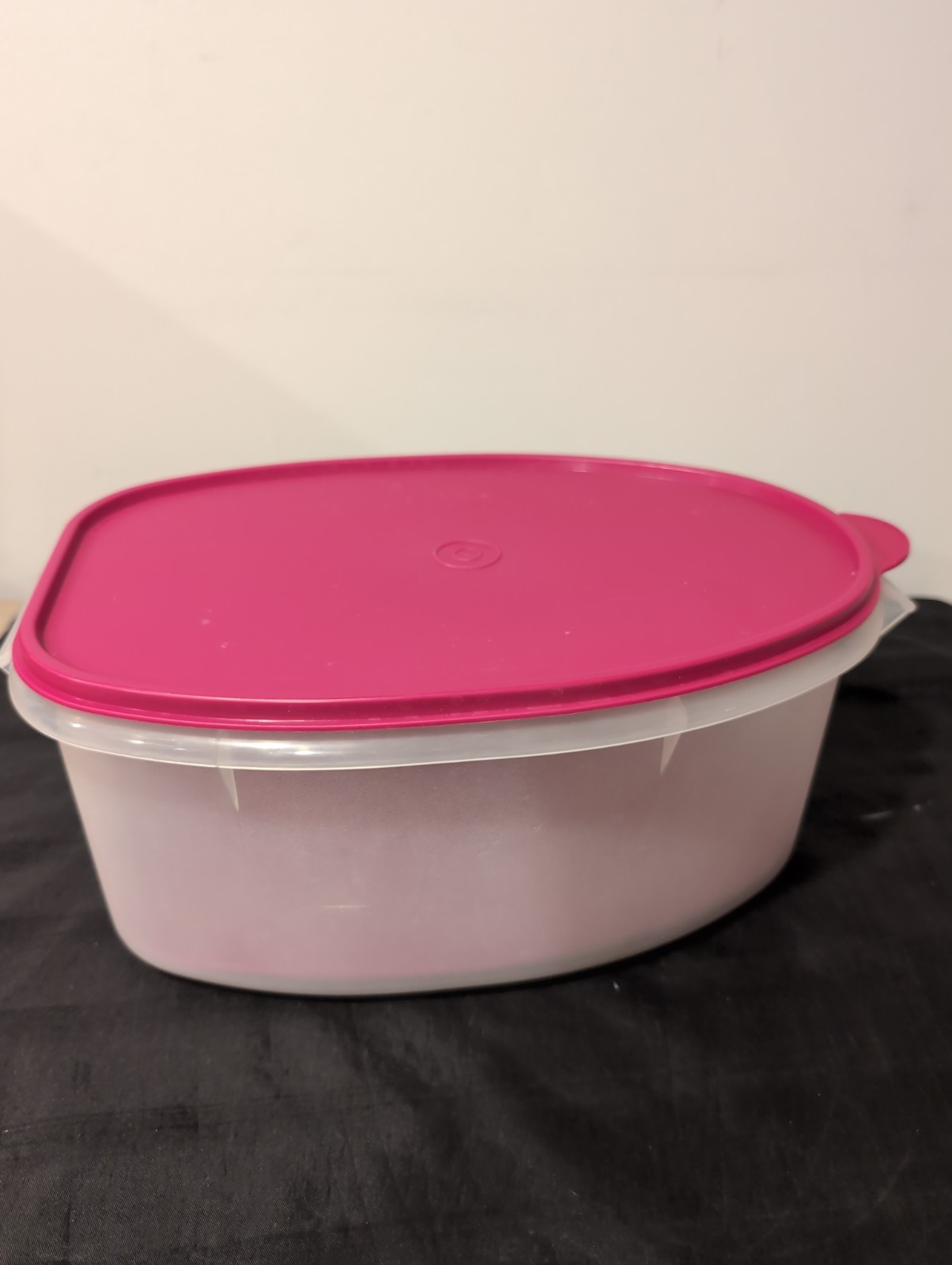 Vintage 487 Tupperware Pink Lid Frost Container Roast Meat Ham Keeper