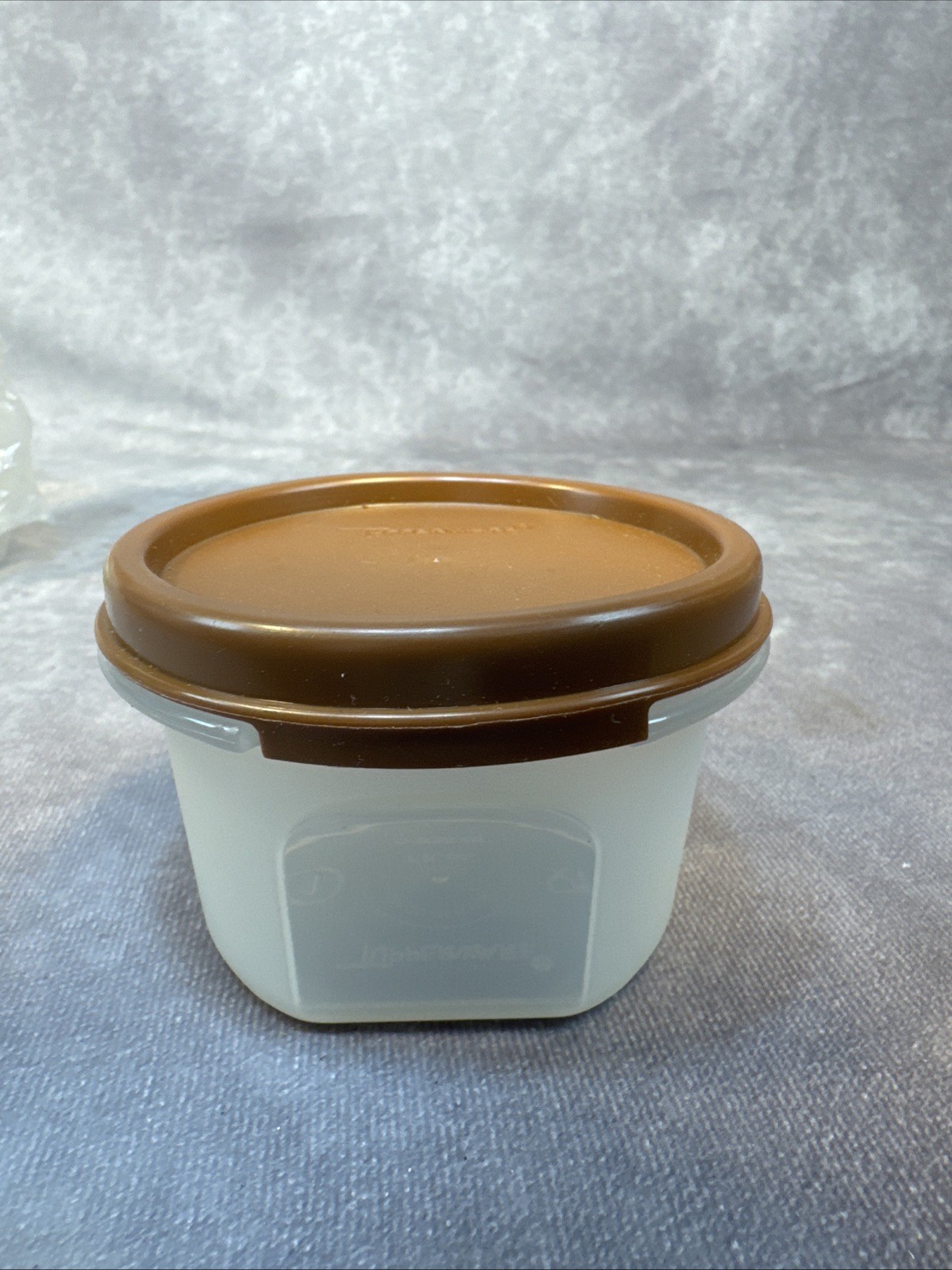 Tupperware Modular Mates Round #1 Set of 4 Containers #1605 w/ Seals #1607 NEW