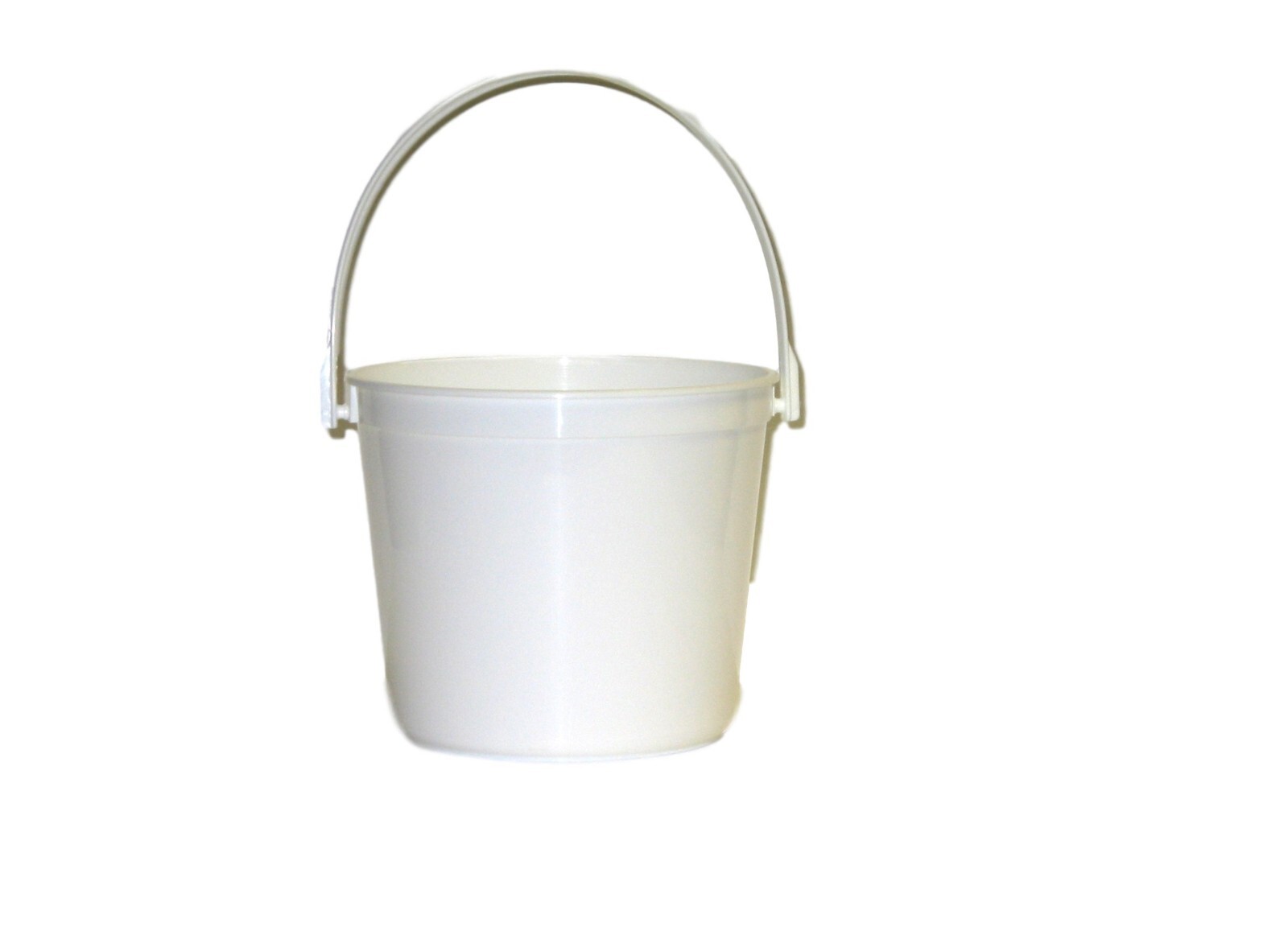 8 80 Ounce Plastic Buckets Pails Lead Free Mfg USA Dishwasher Safe Top Shelf