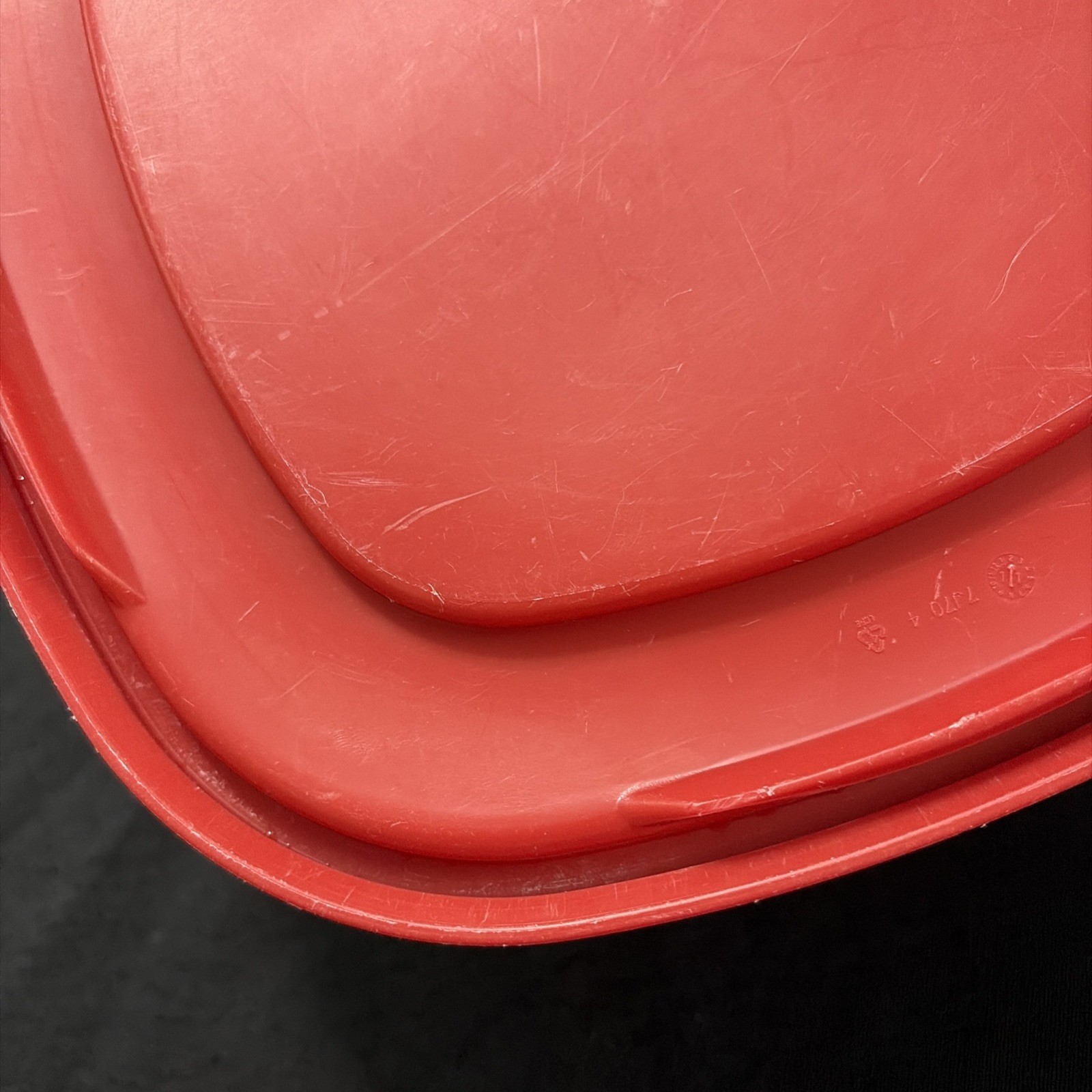 Vintage Rubbermaid Servin Saver Divided Portion Storage Container Red *Lid Only*