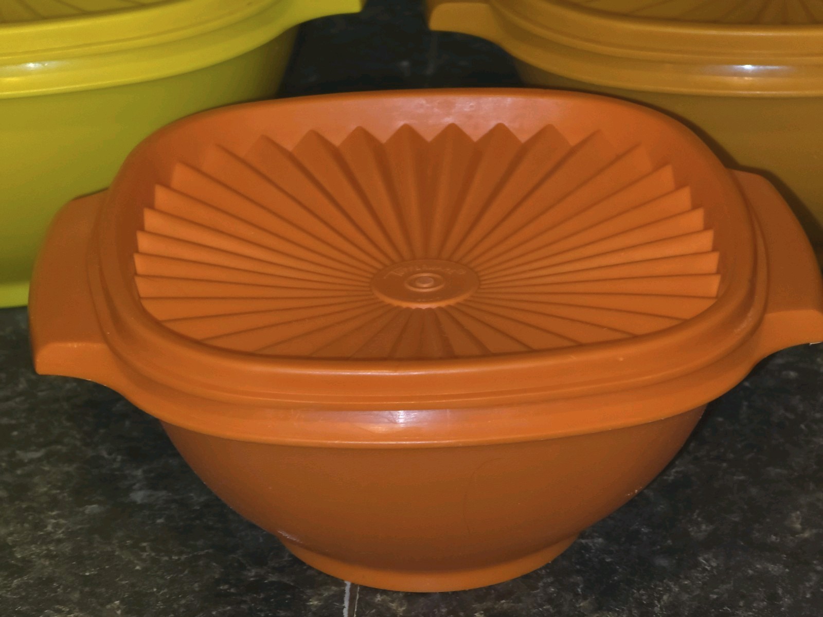 Tupperware SERVALIER SERVING HANDLED BOWLS bowl Vintage 3 Pc Set + Seals Harvest