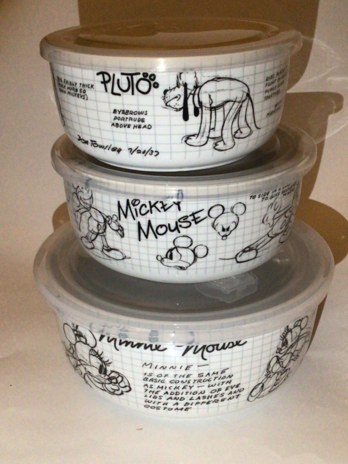 Disney Mickey & Minnie Mouse Pluto Serving Bowl Food Storage Container With Lids