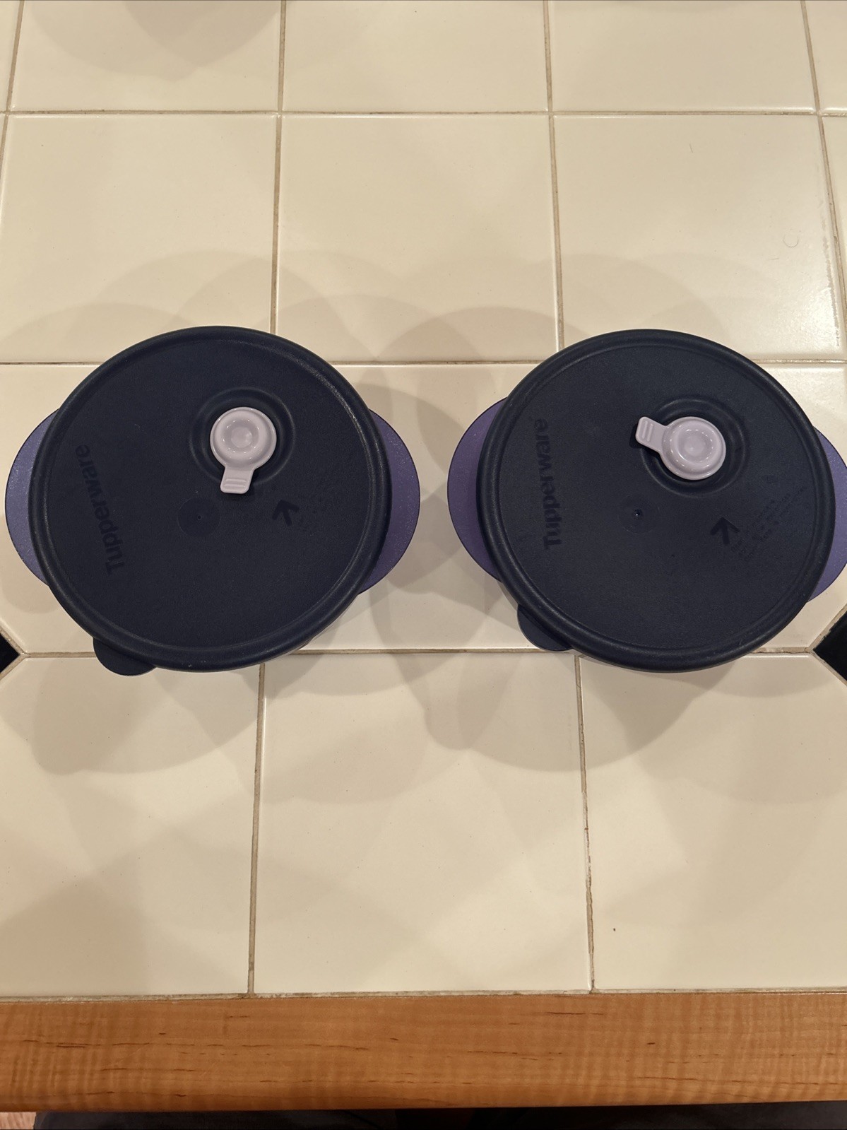 Tupperware Vent N Serve Microwave 2 pc Bowls Set Rounds Navy Blue Seals 2.5 Cups