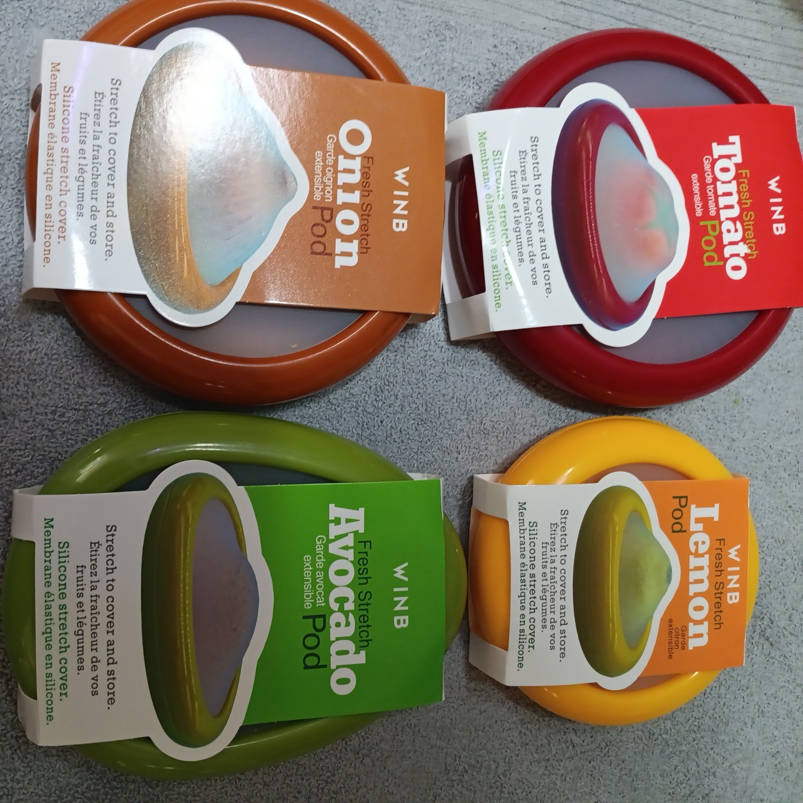 Food Saver Set, Avocado, Tomato, Onion, and Lemon Stretch Pods, Silicone, One…