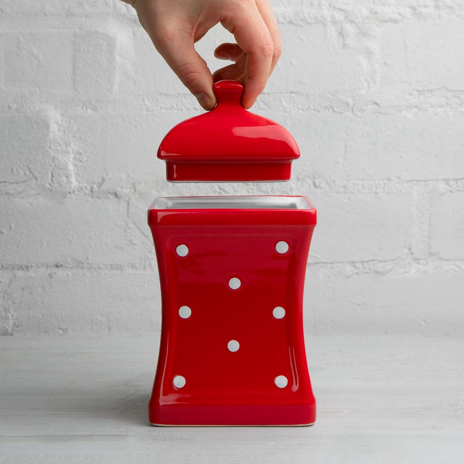 Handmade Red and White Polka Dot Large Ceramic 31.5oz/900ml Kitchen Storage Jar