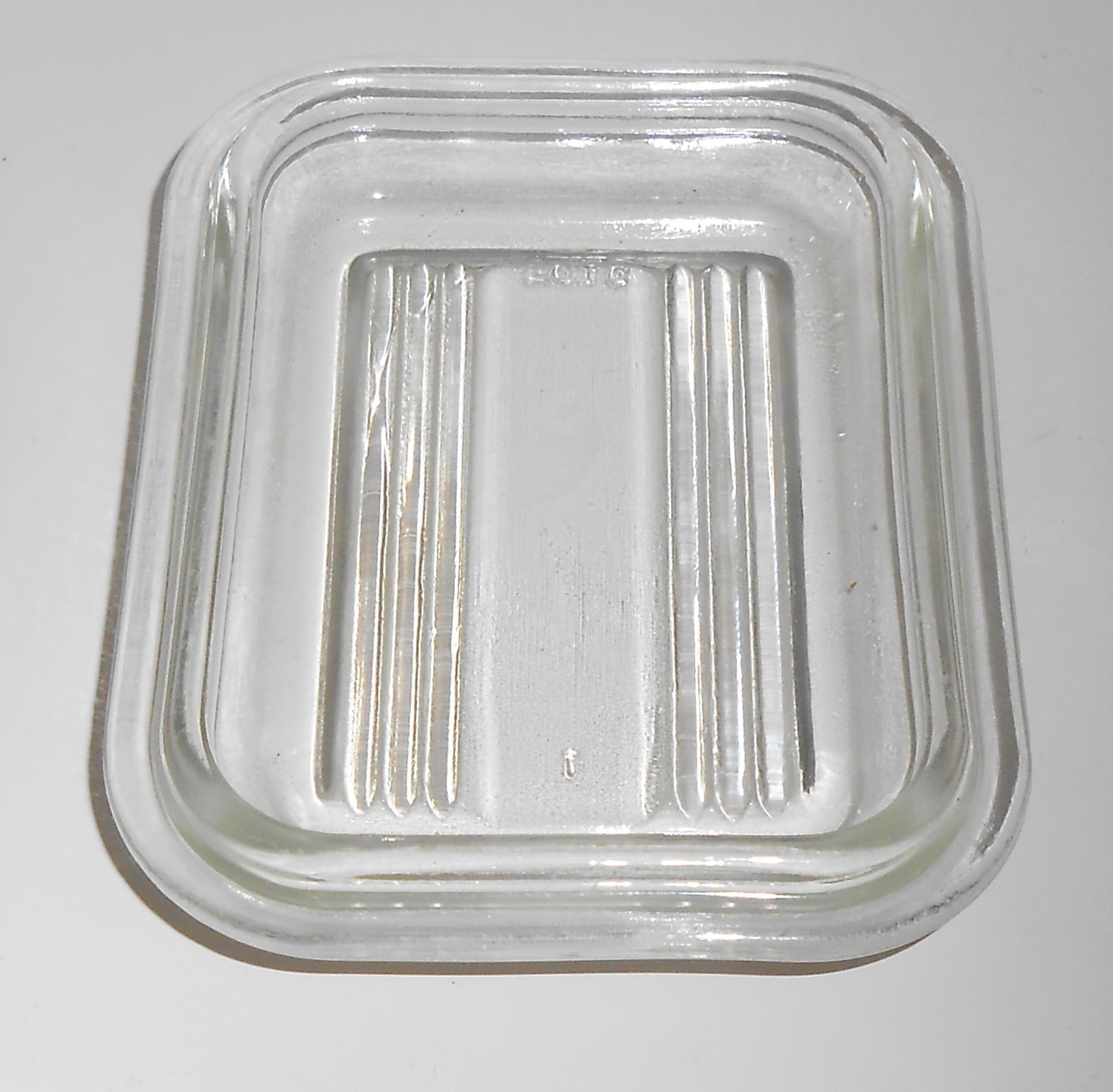 PYREX 501 PINK GOOSEBERRY REFRIGERATOR DISH WITH LID C – 1950’S – B 1 1/2 CUP