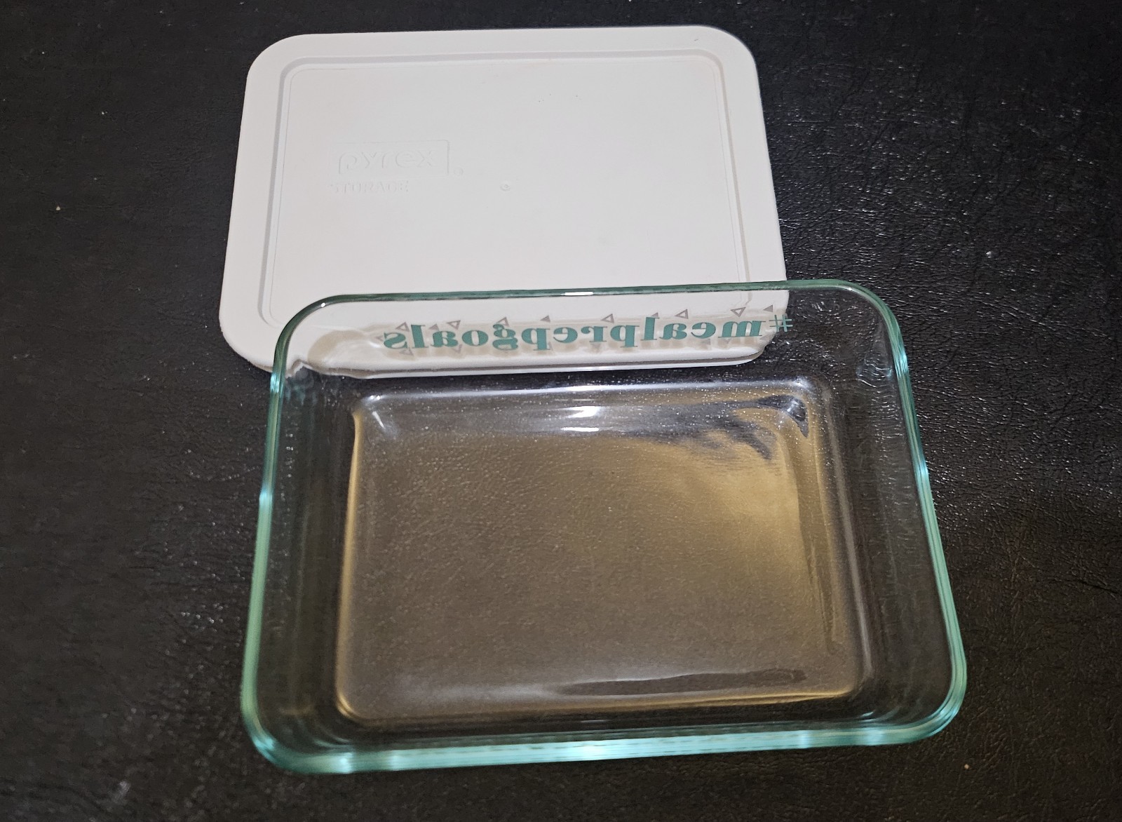 Pyrex 7210 Rectangle Clear Glass Storage Casserole Baking Dish 3 Cup With Lid