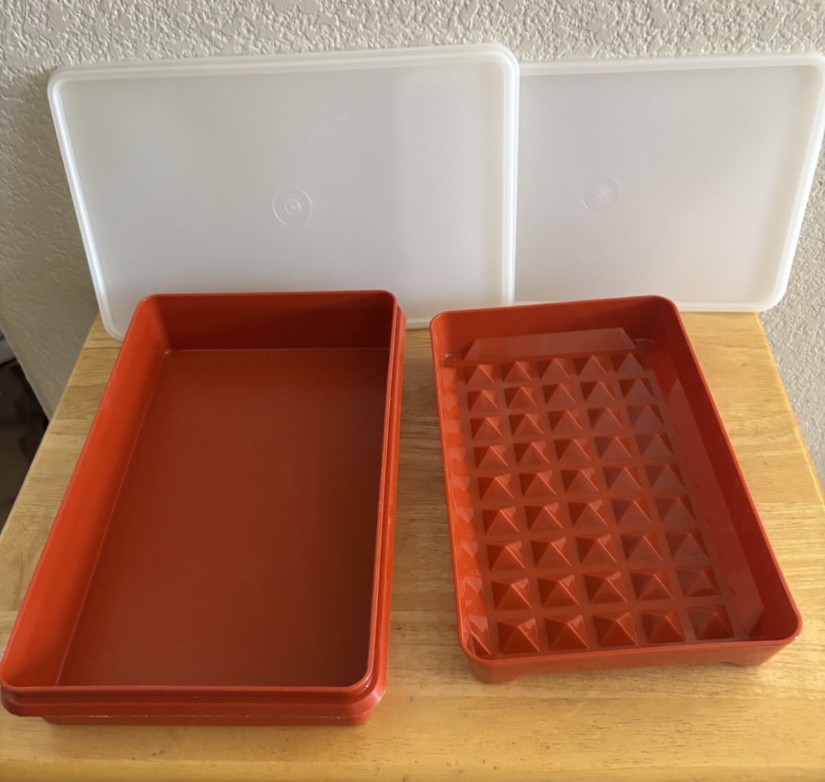 2 Vintage Tupperware Bacon Deli Meat Keepers 794-8 & 1282-3 Paprika Rust