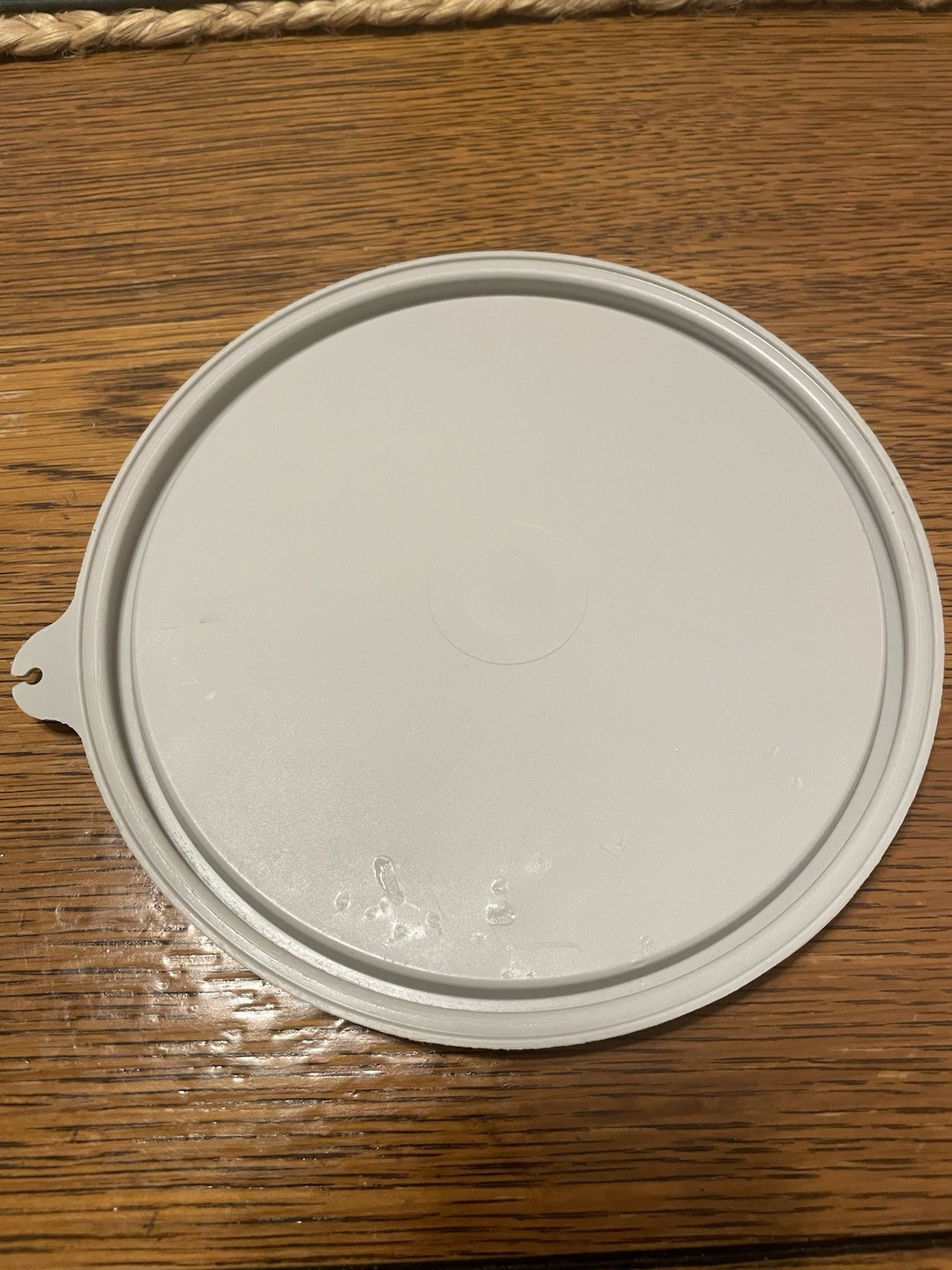 Tupperware Replacement Lid Round Gray 6.5″ #227-27