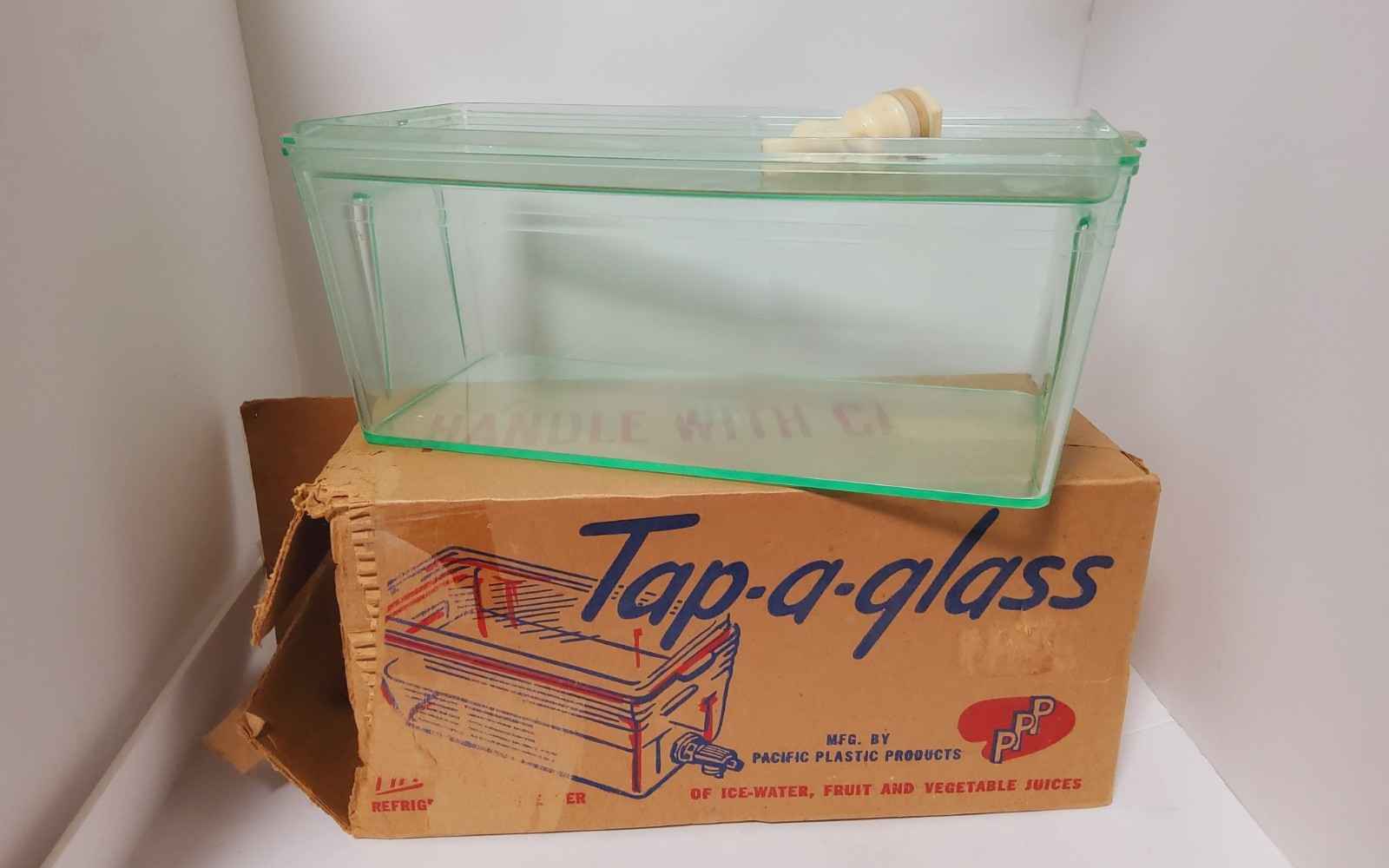 Vintage Pacific Plastics Tap-A-Glass Plastic Refrigerator Dispenser with Spigot