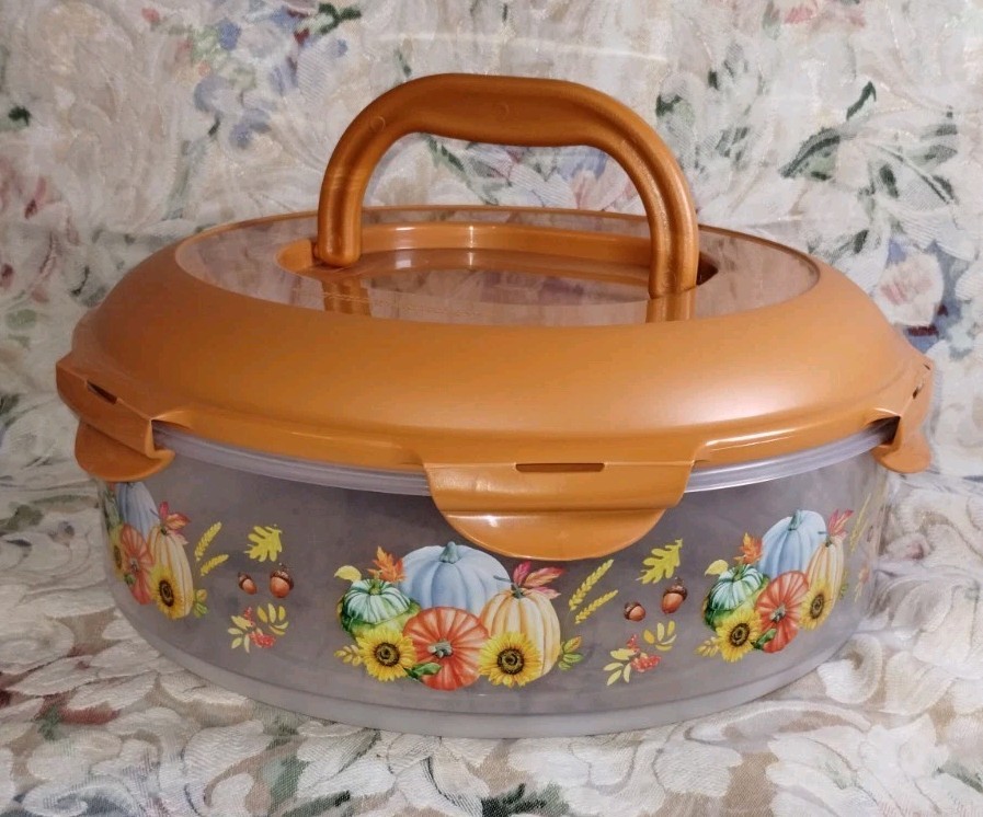 LocknLock Pie Carrier,Special Edition Printed, Storage w Handle K85507 Harvest