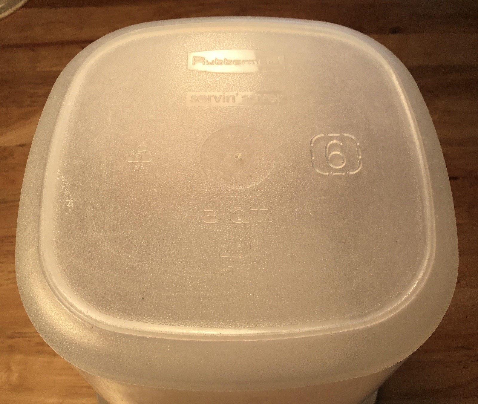 Lot 2 Rubbermaid Servin’ Saver Nesting Canisters 21 Cups & 3 Quart~Square