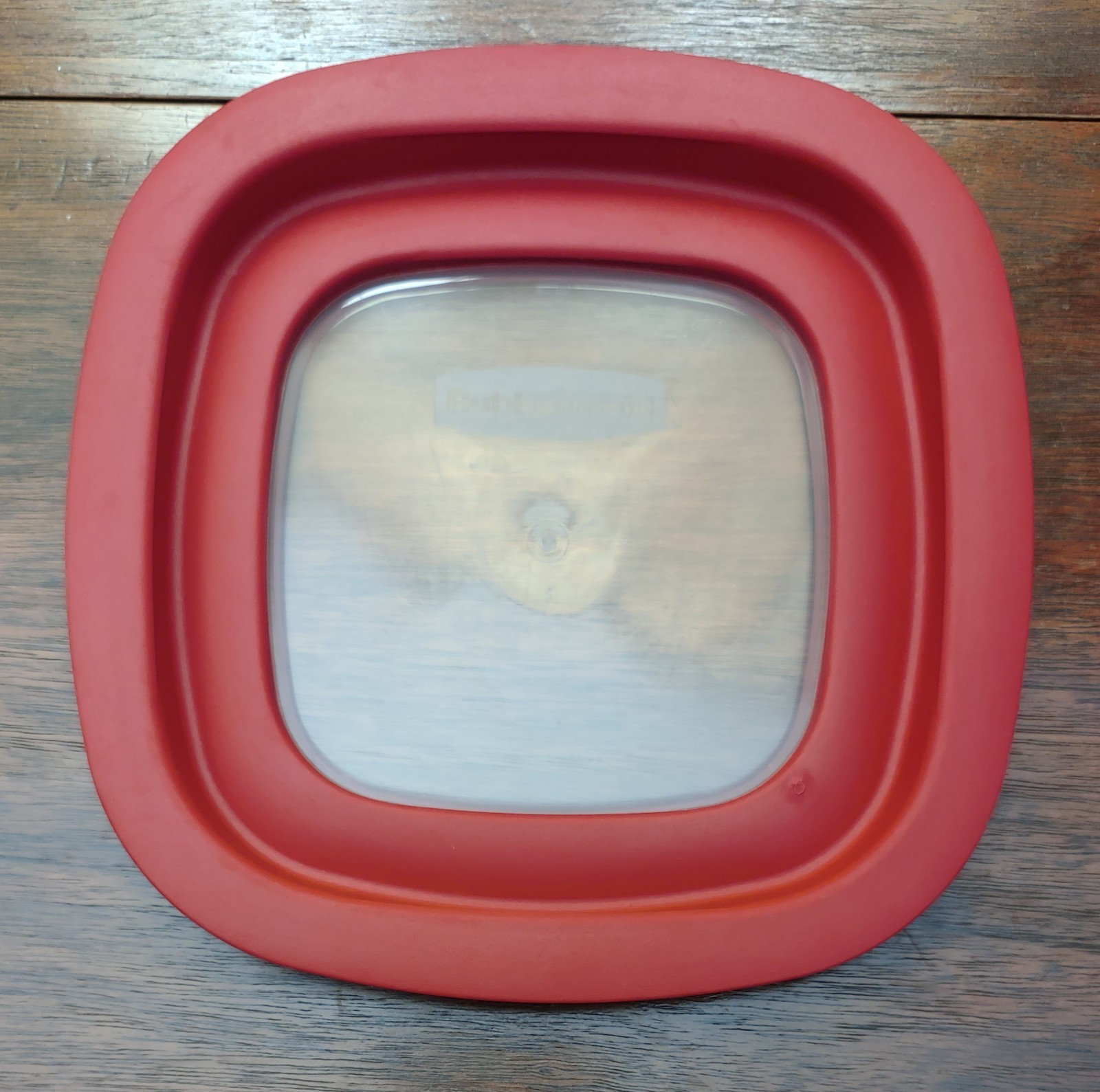 Lot Of 6 Rubbermaid Premier Square Snap Lid Replacement 7″ Red 10M3M4 LIDS ONLY