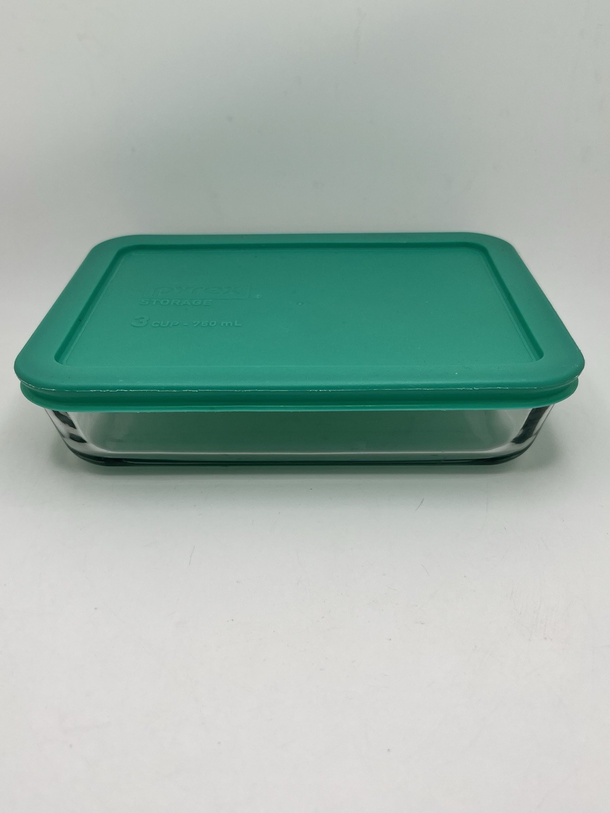 Pyrex 7210-H Rectangle Clear Glass 3-Cup Storage Dish With Green / Teal Lid