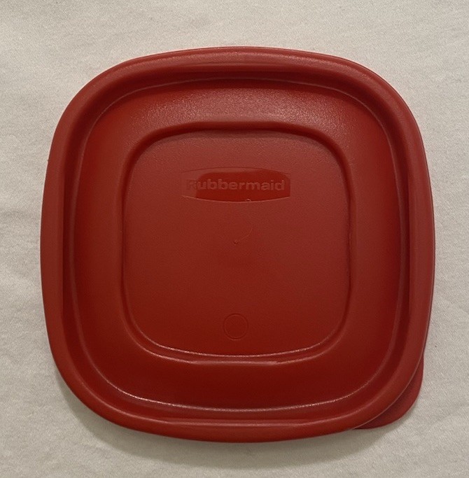 Rubbermaid Storage Container Square 1.25 Cups Easy Find Red Lids #7J56 39 USA